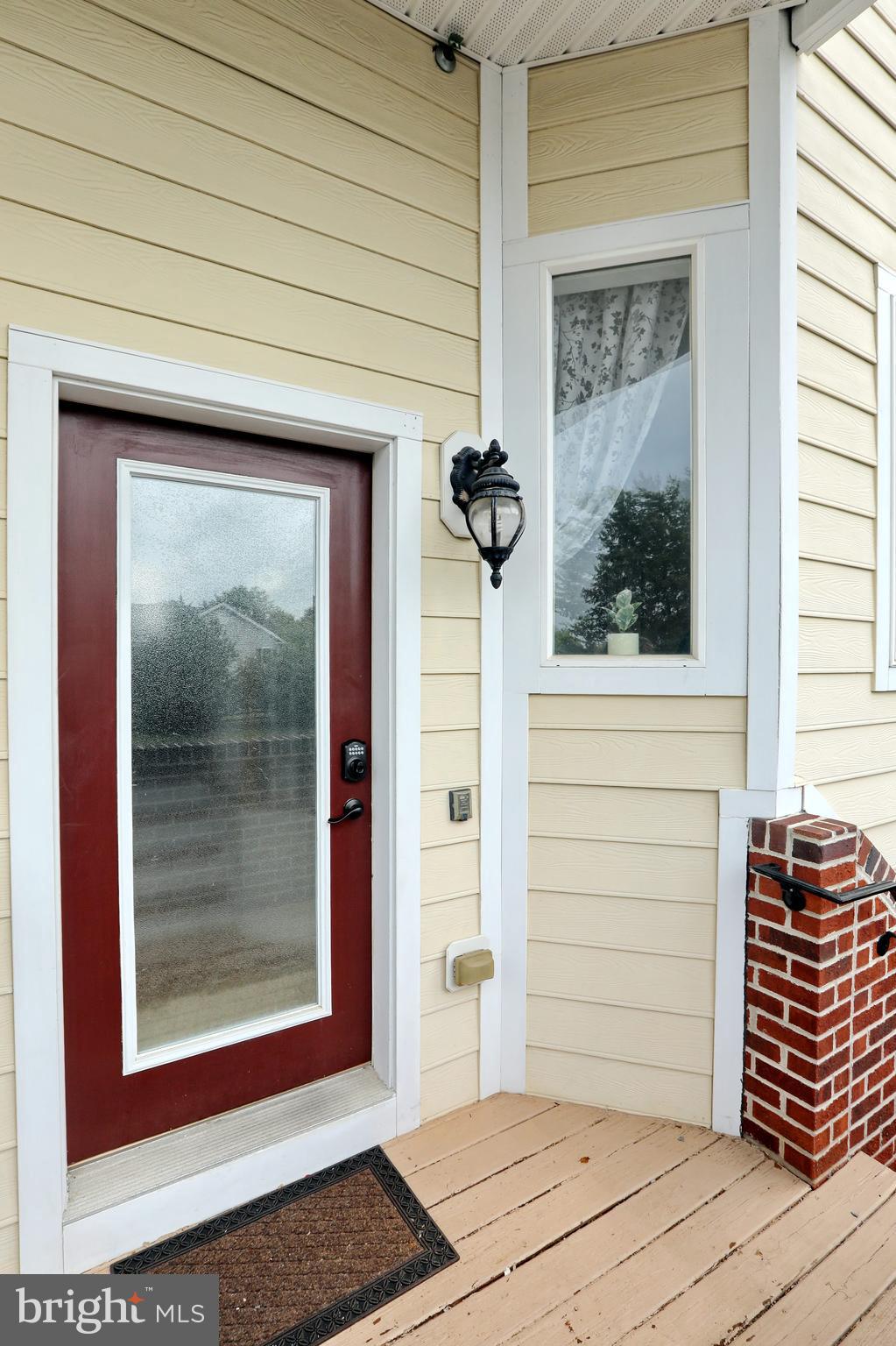 CENTENNIAL COMMONS - Residential Lease