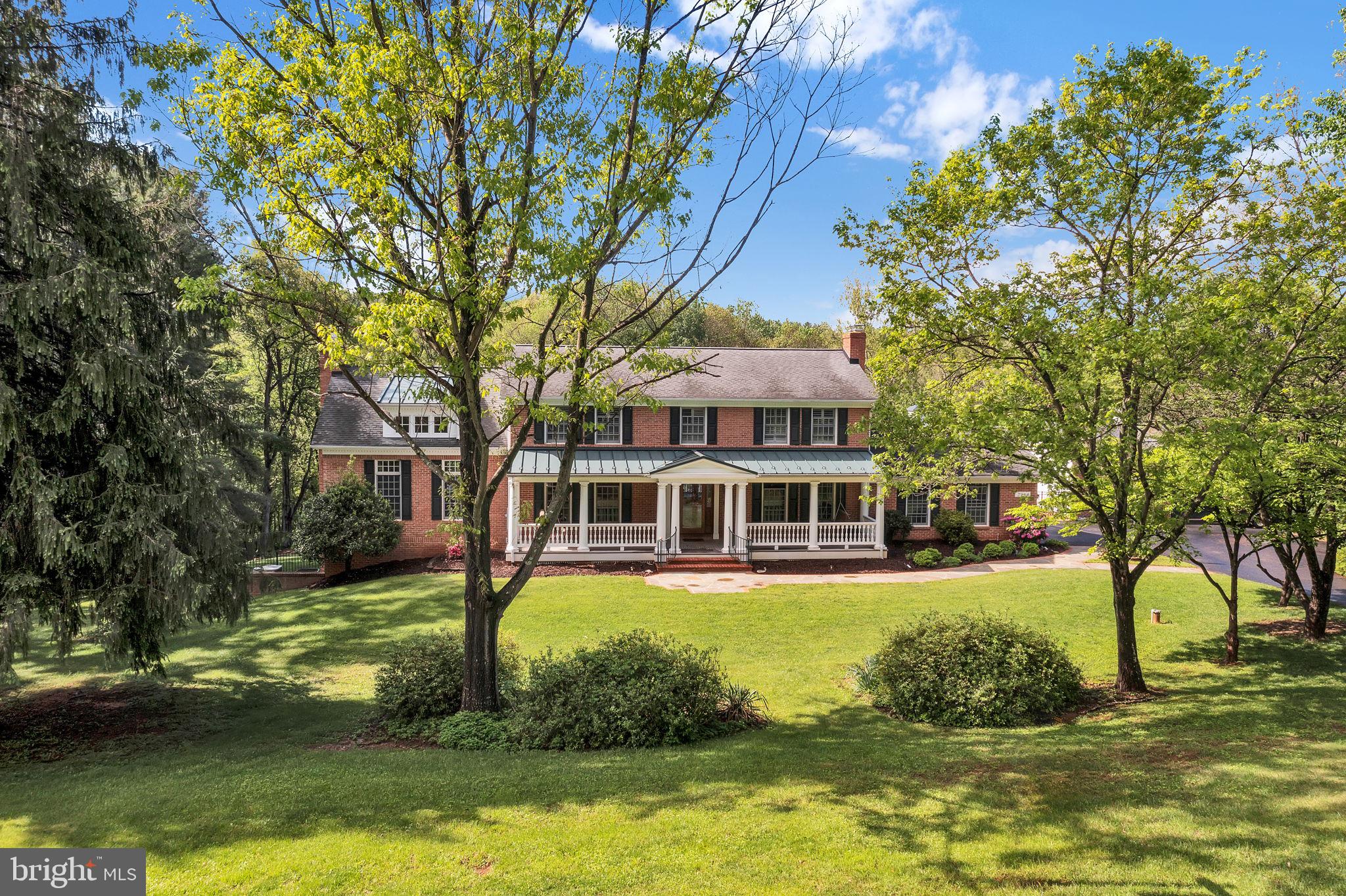 2812 PHEASANT LANE