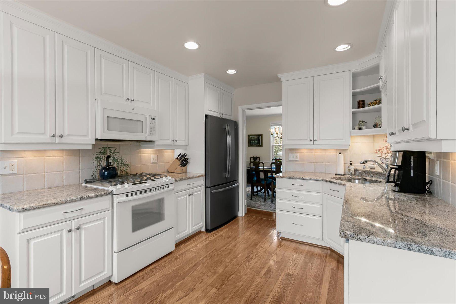 BROOKDALE - Residential