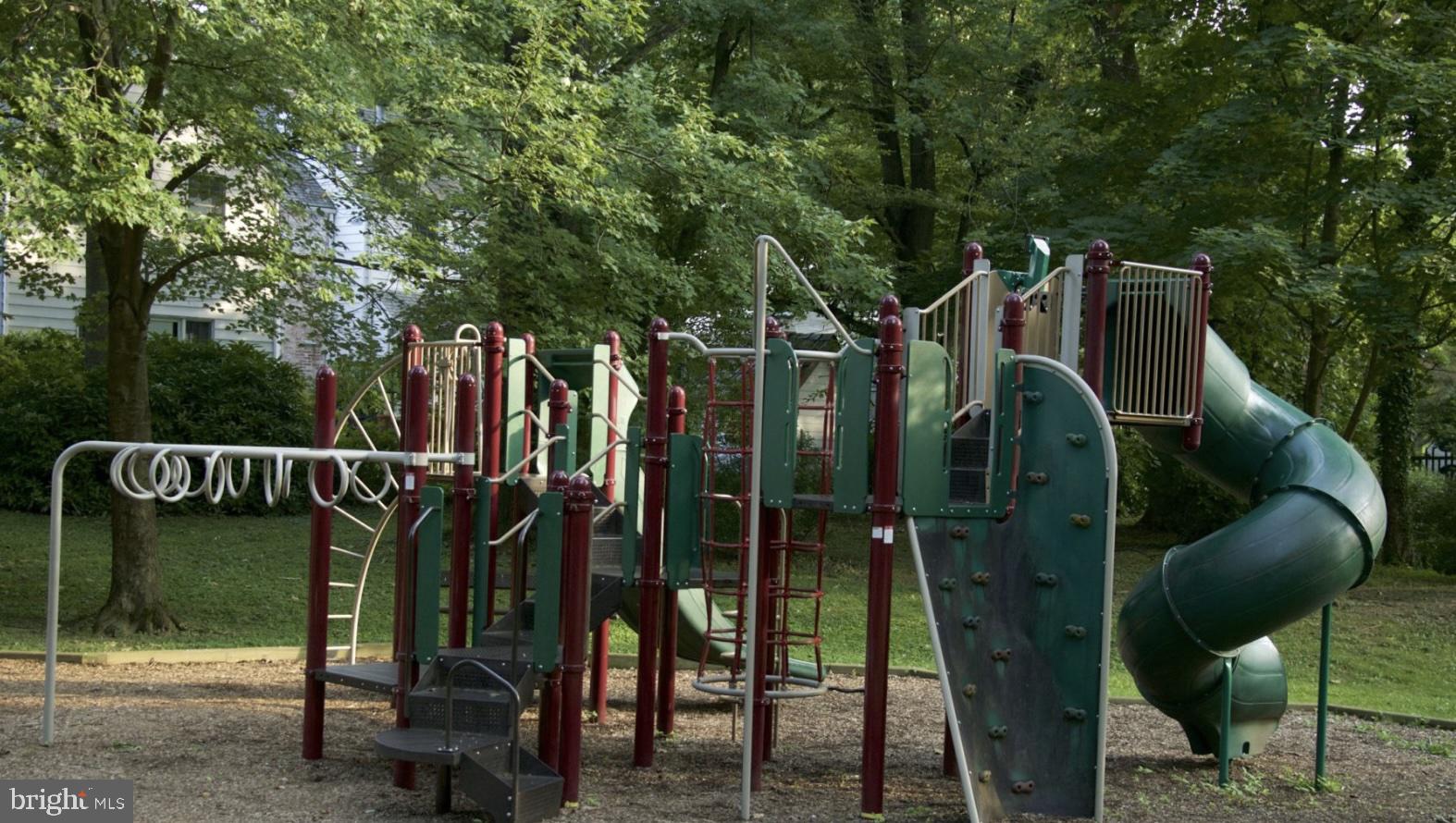 BROOKDALE - Residential