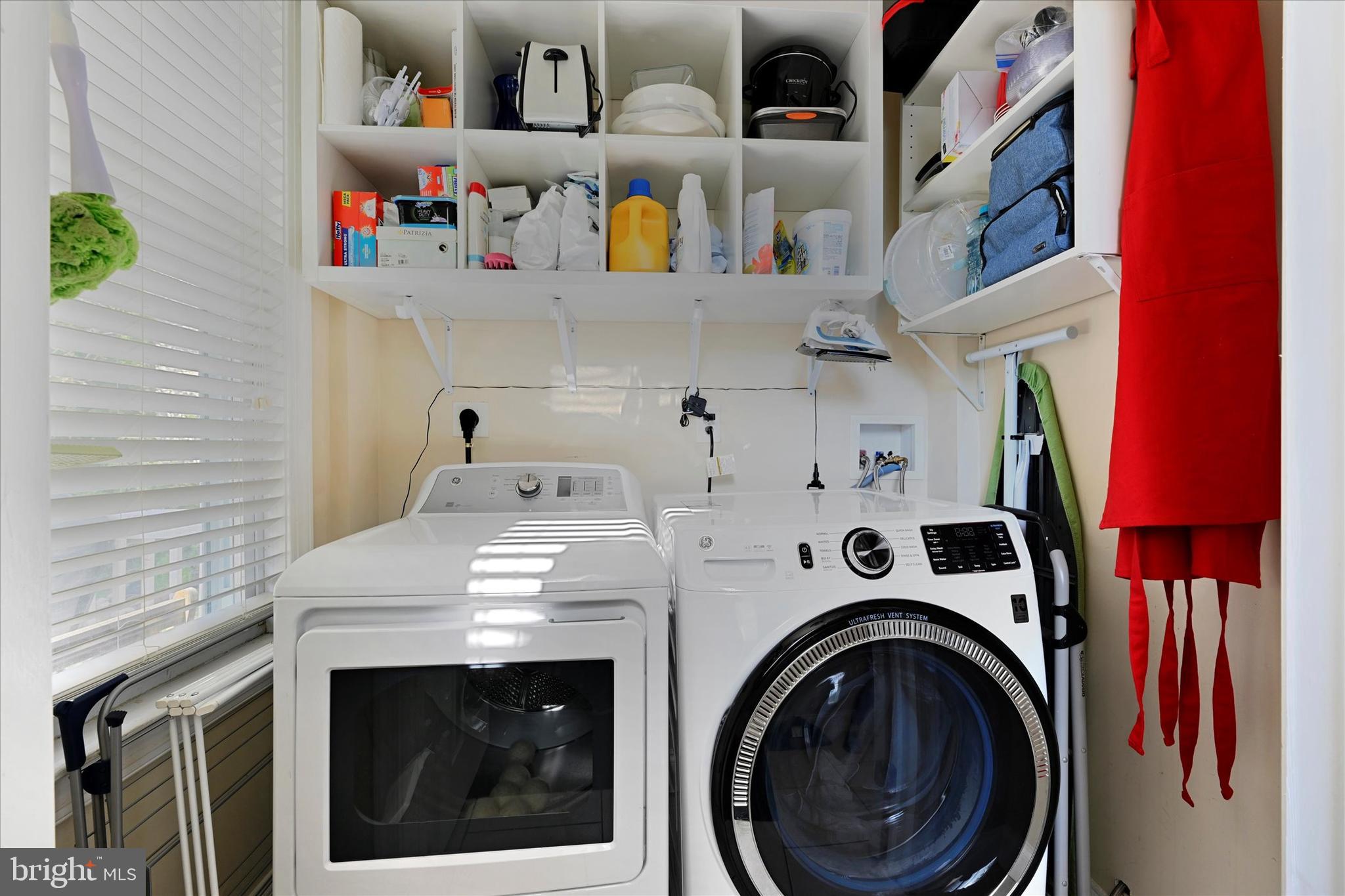 LAURAVILLE HISTORIC DISTRICT - Residential