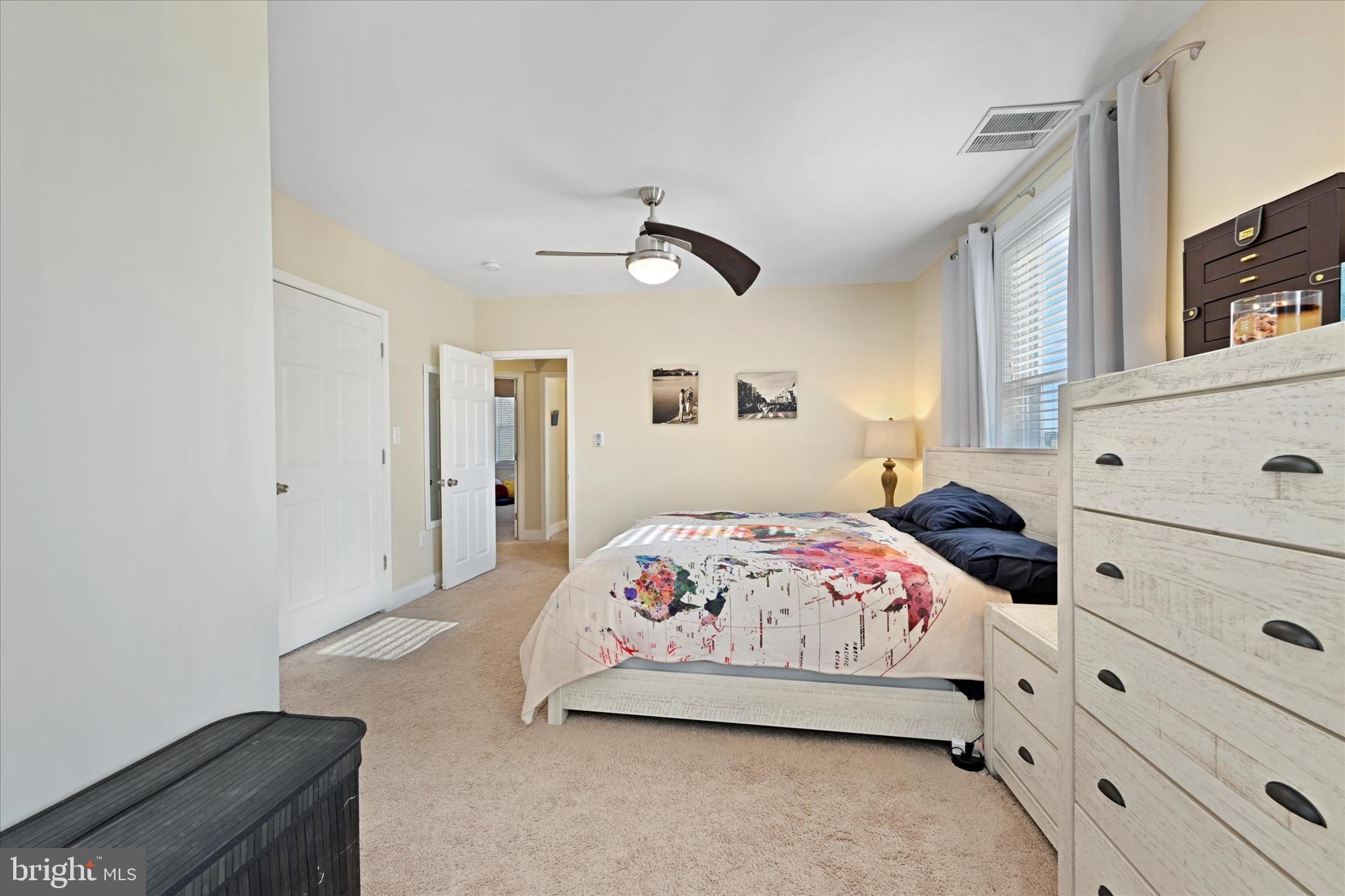 LAURAVILLE HISTORIC DISTRICT - Residential