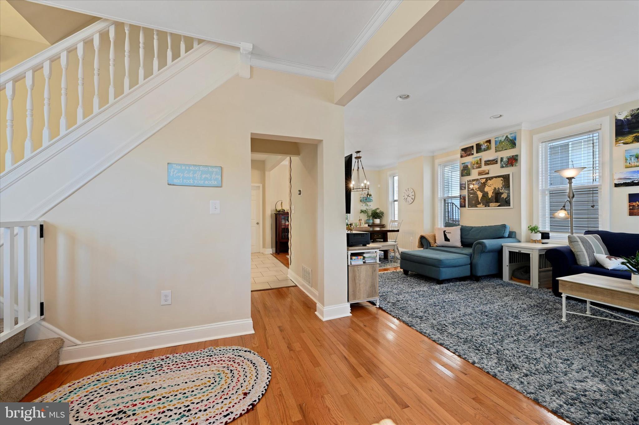 LAURAVILLE HISTORIC DISTRICT - Residential