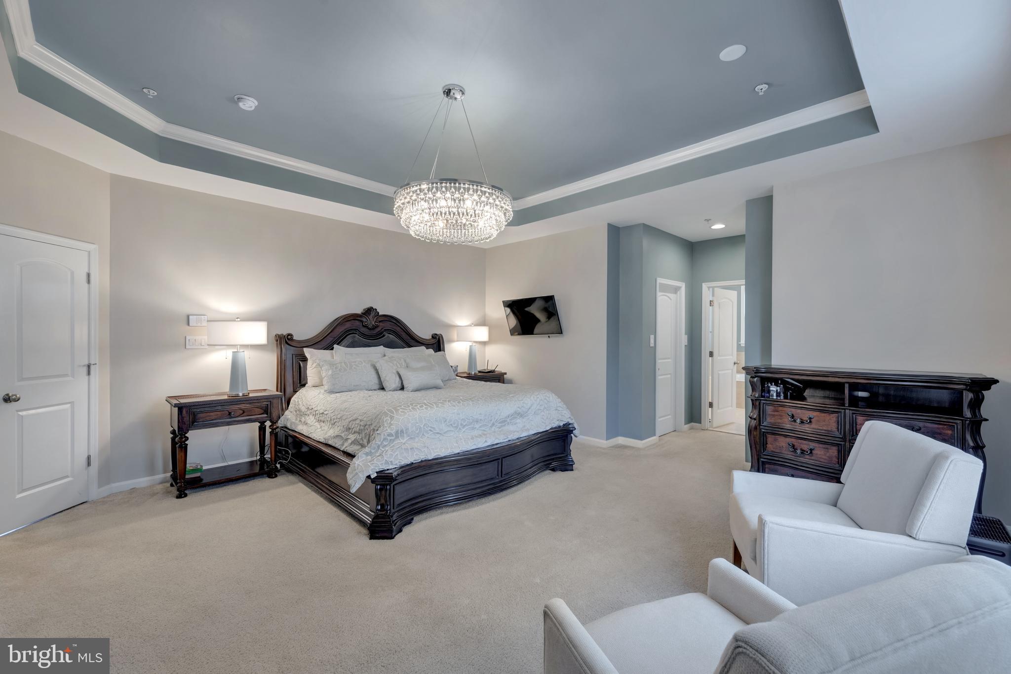 WOODMORE TOWNE CENTRE - Residential