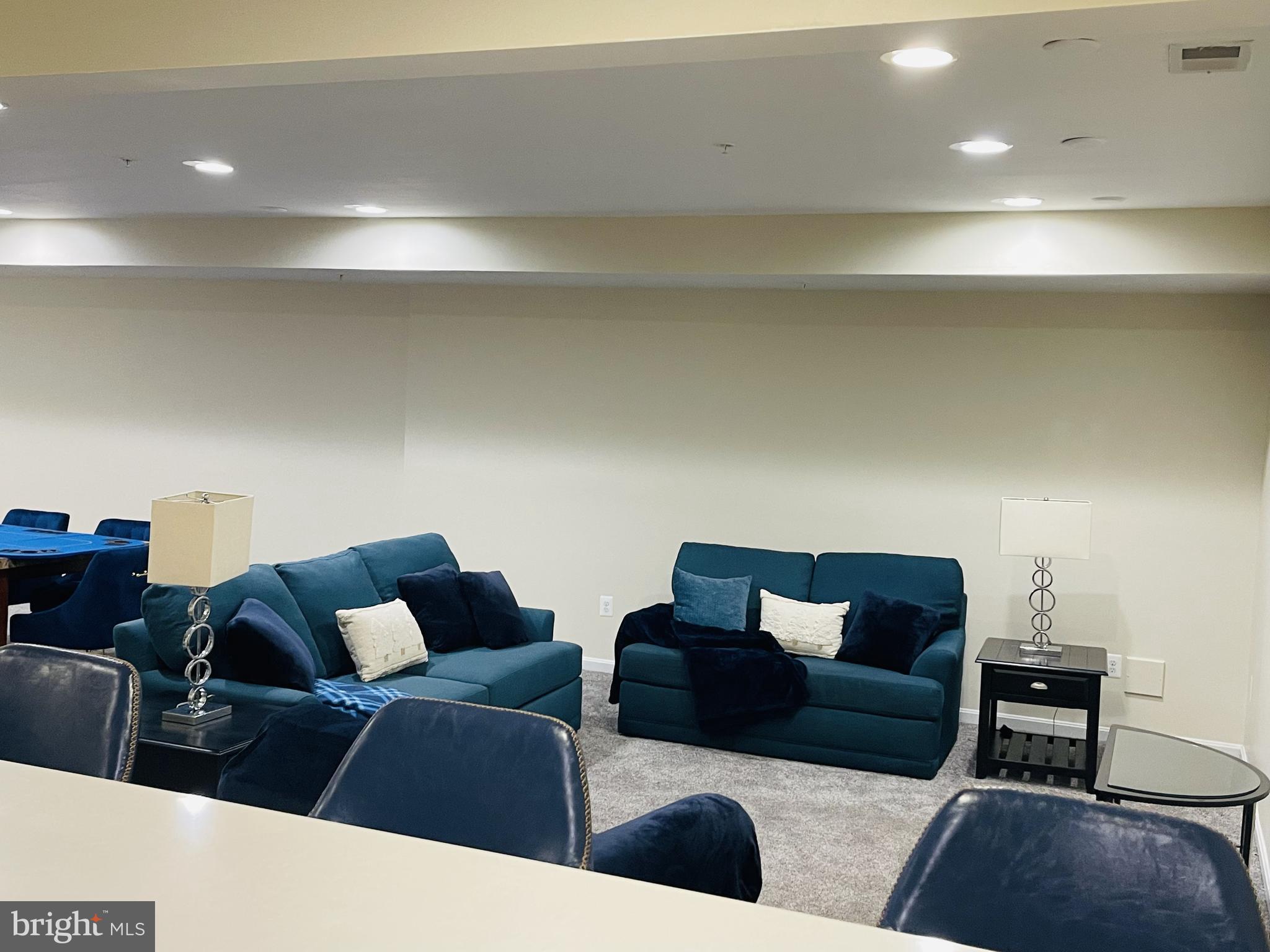 WOODMORE TOWNE CENTRE - Residential