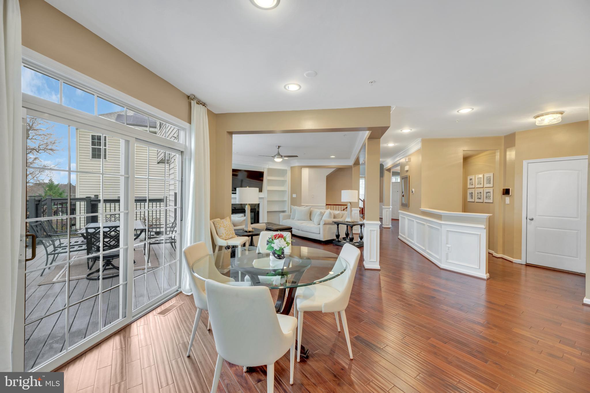 WOODMORE TOWNE CENTRE - Residential