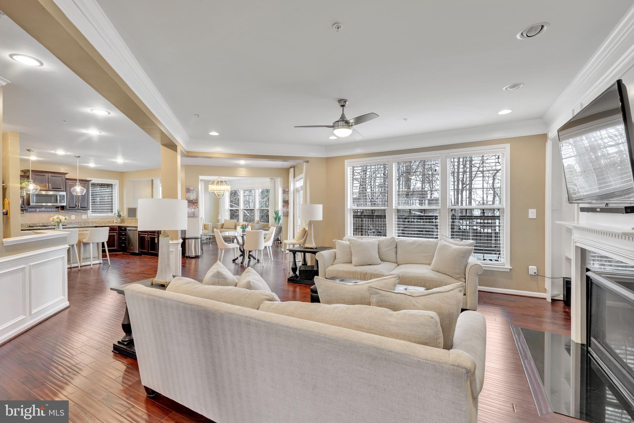 WOODMORE TOWNE CENTRE - Residential