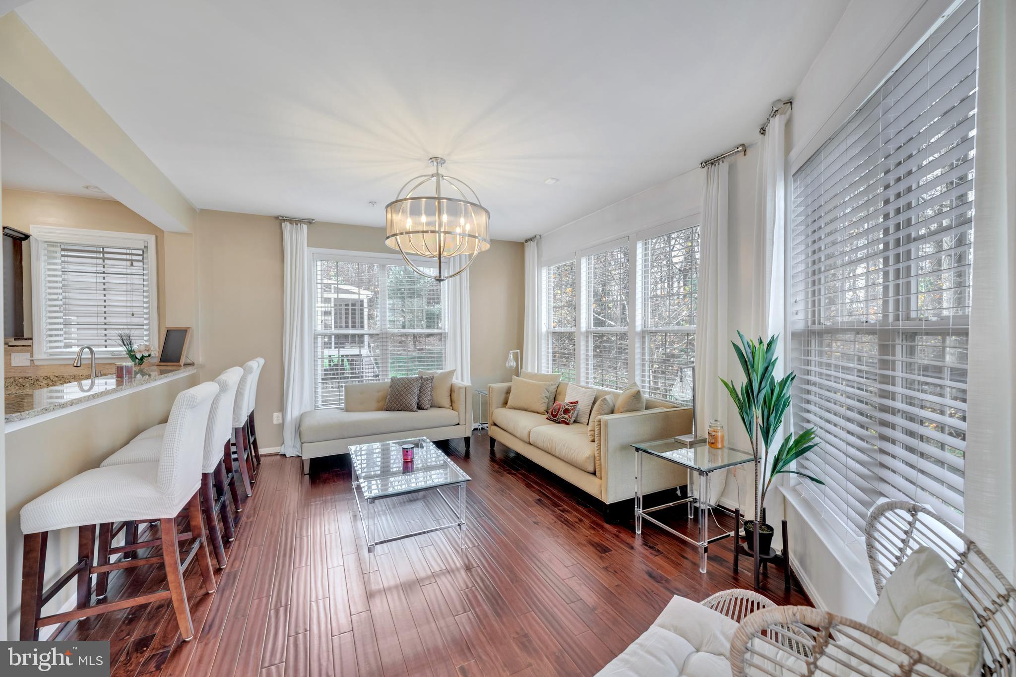 WOODMORE TOWNE CENTRE - Residential