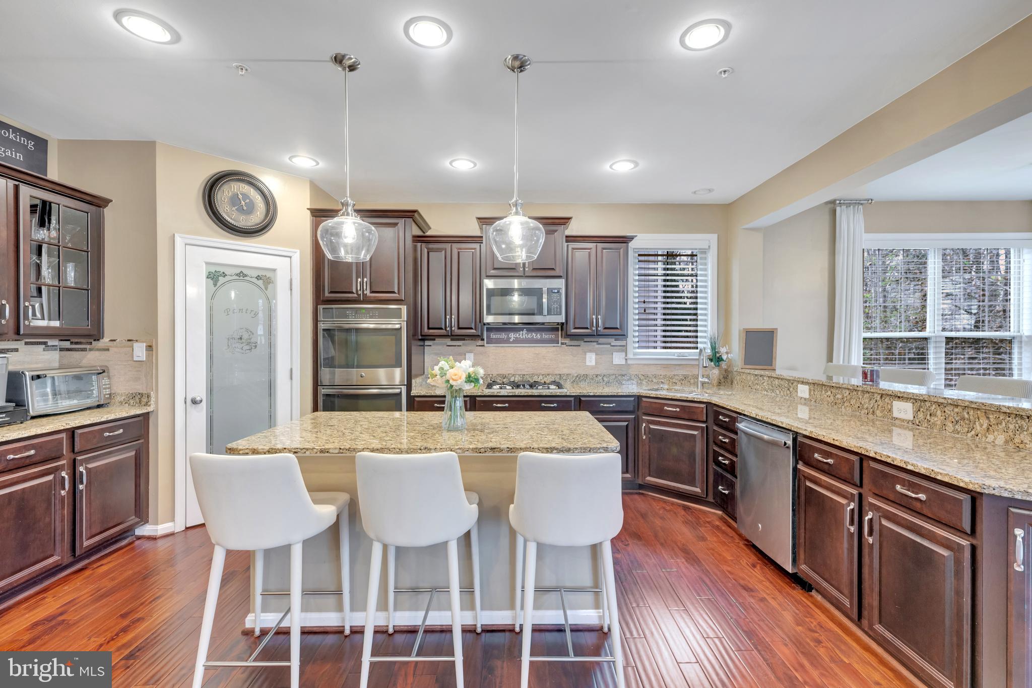 WOODMORE TOWNE CENTRE - Residential