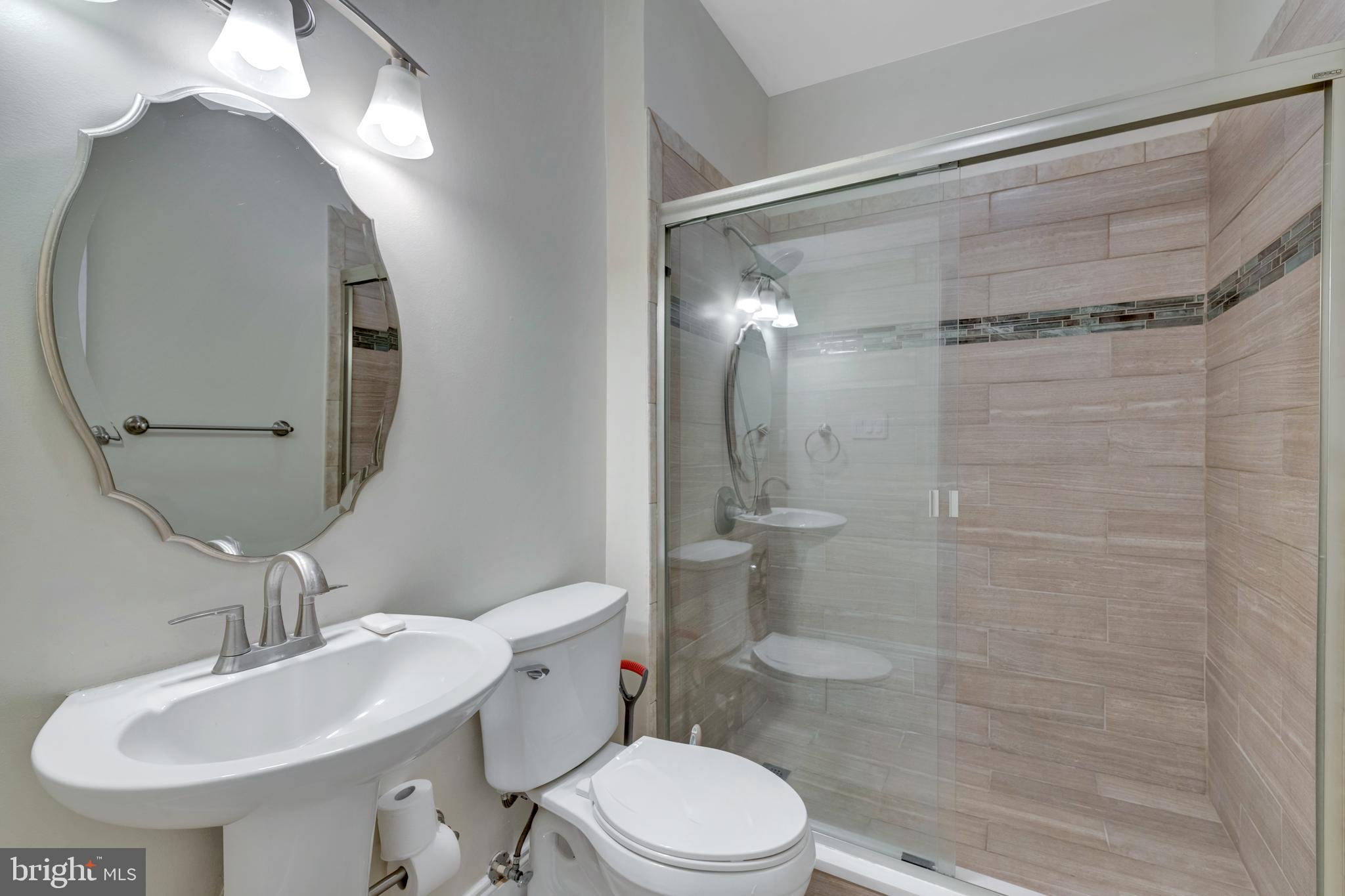 WOODMORE TOWNE CENTRE - Residential