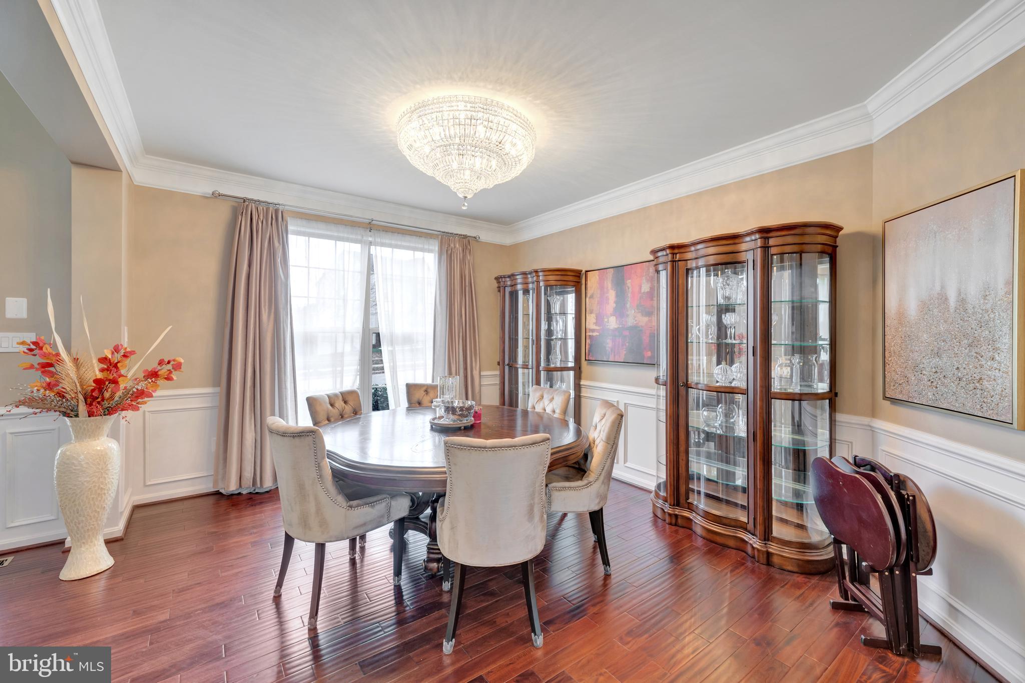 WOODMORE TOWNE CENTRE - Residential