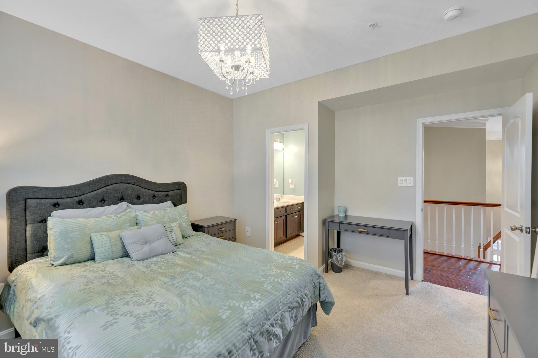 WOODMORE TOWNE CENTRE - Residential