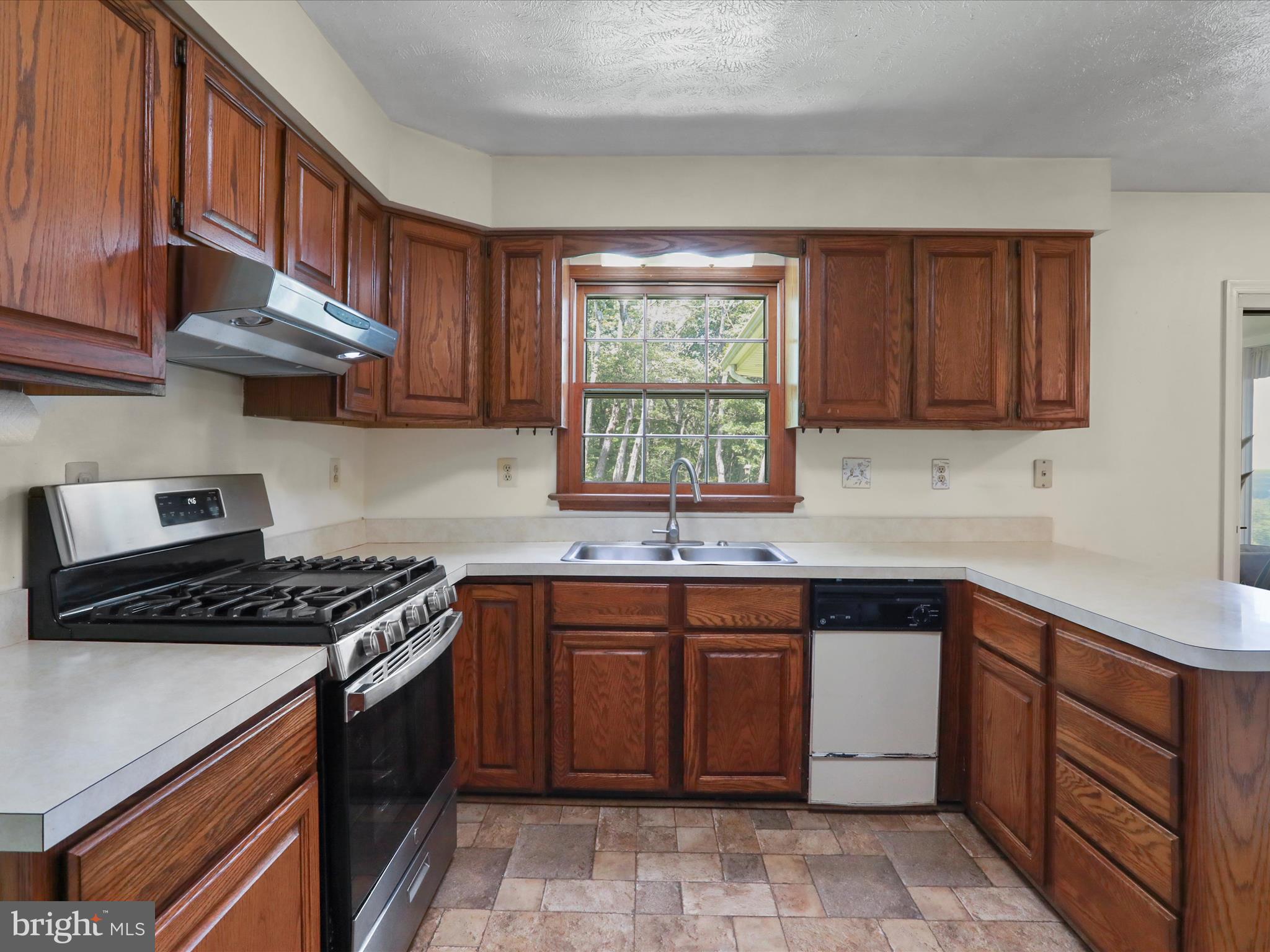 RIDGEWAY BELL - Residential