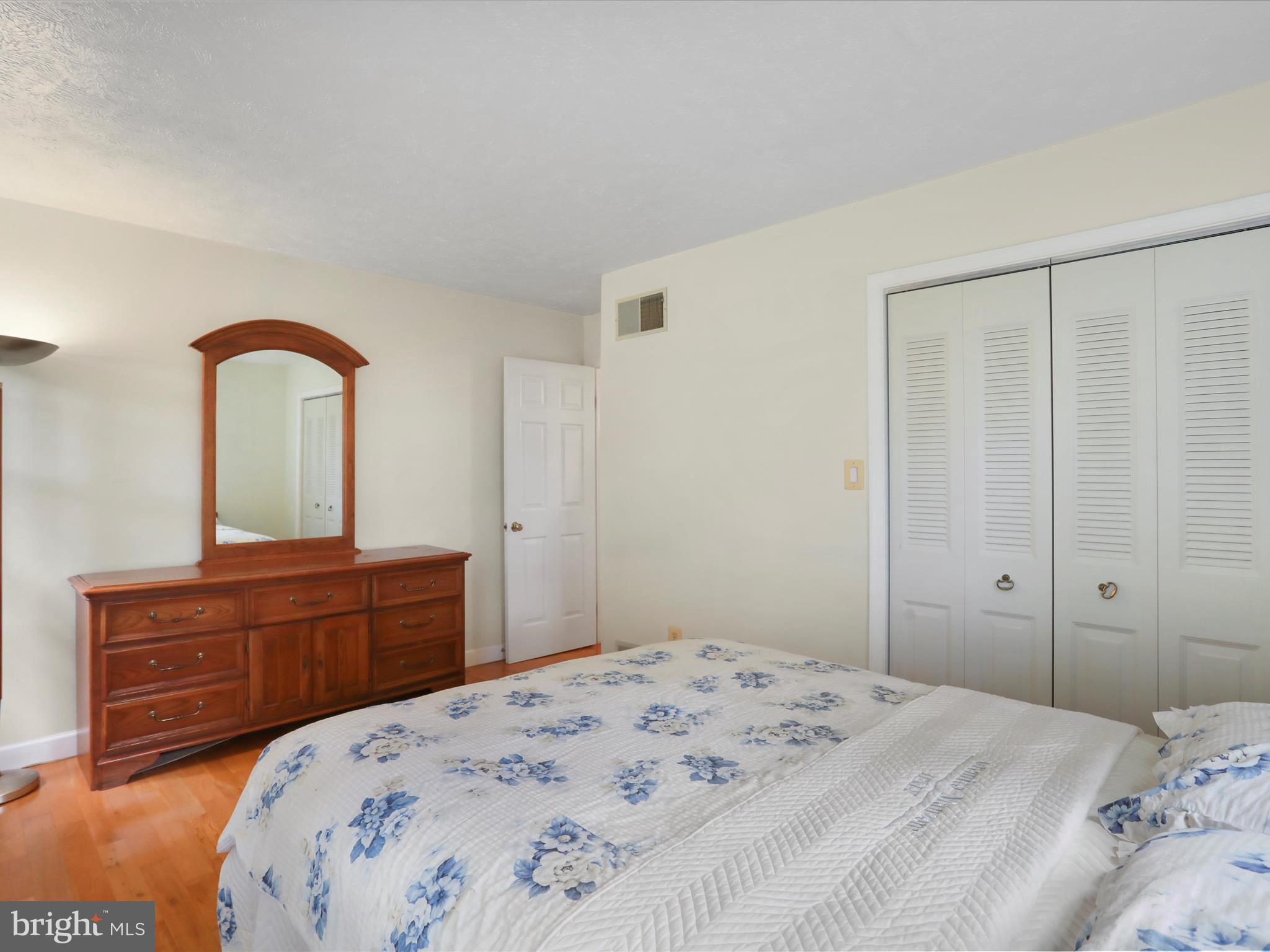 RIDGEWAY BELL - Residential