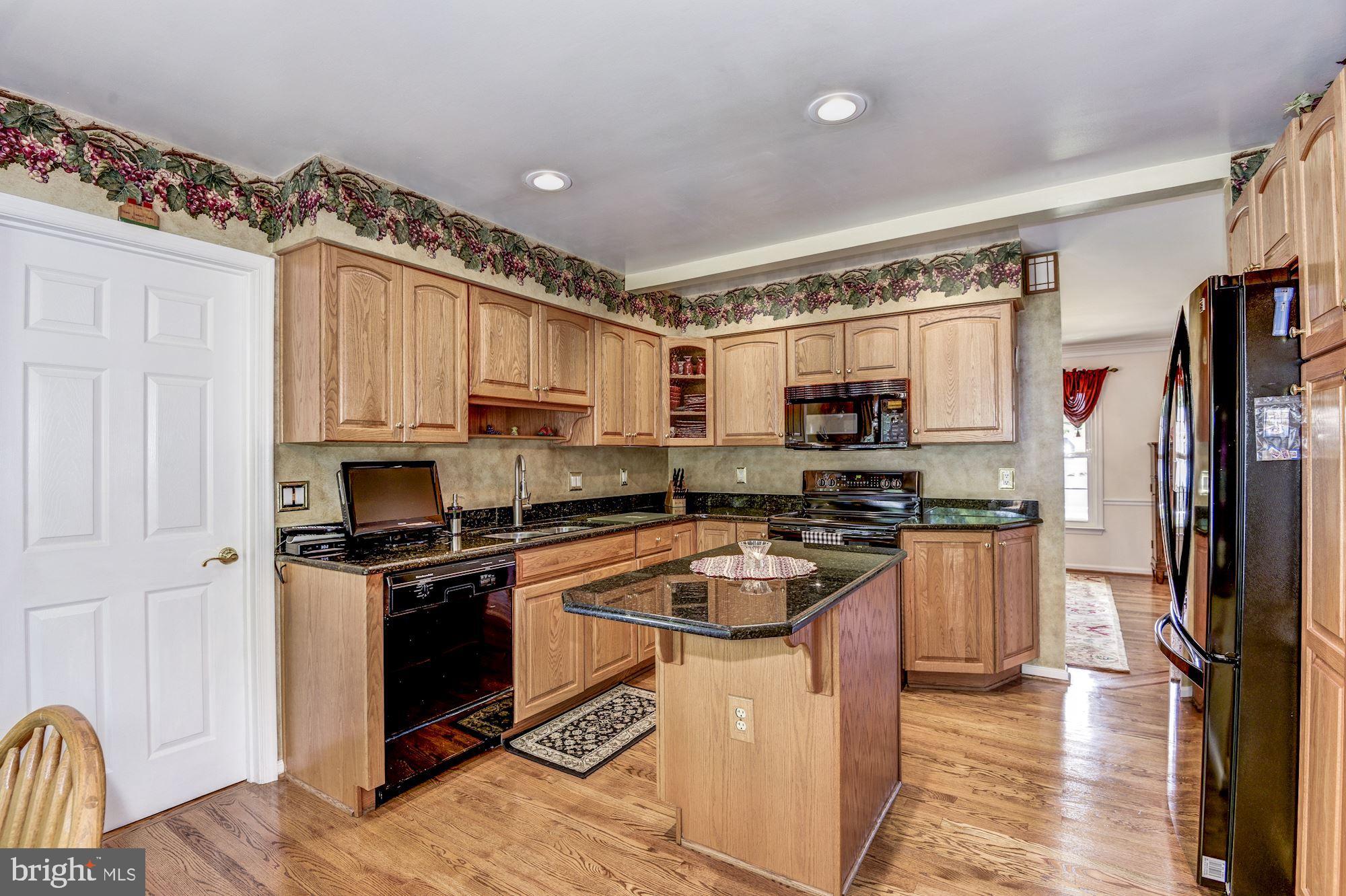 BROOKFIELD - Residential