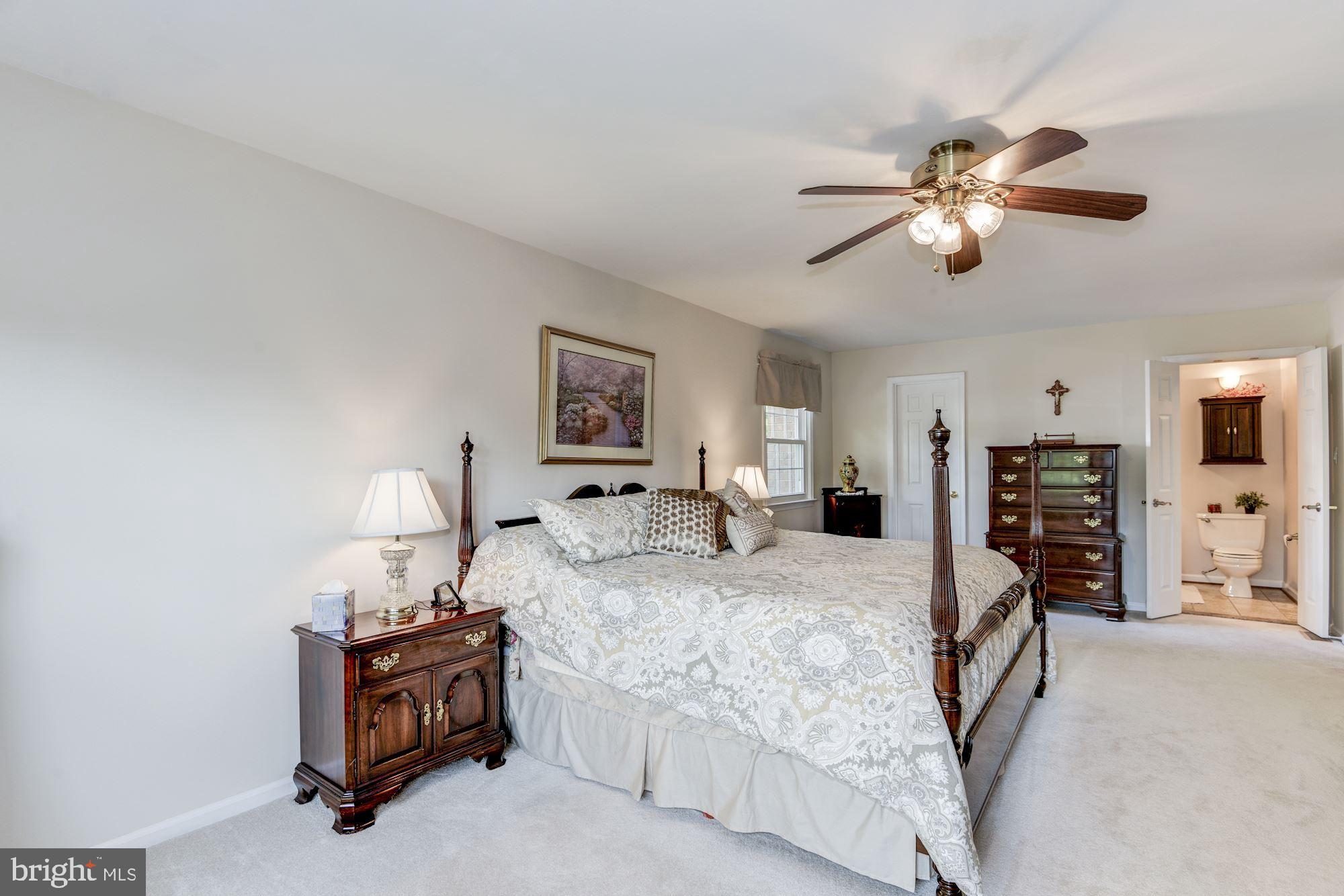 BROOKFIELD - Residential