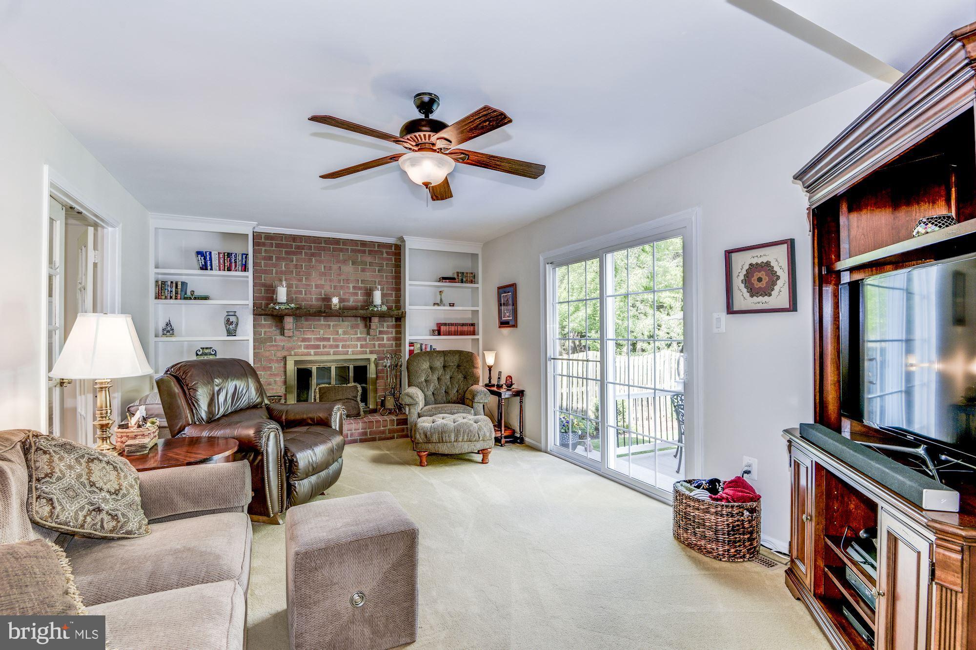 BROOKFIELD - Residential