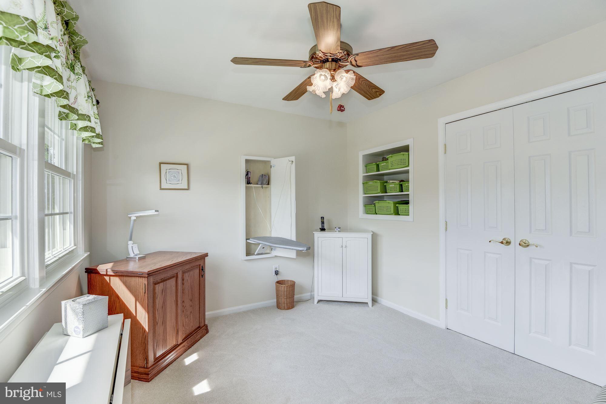 BROOKFIELD - Residential