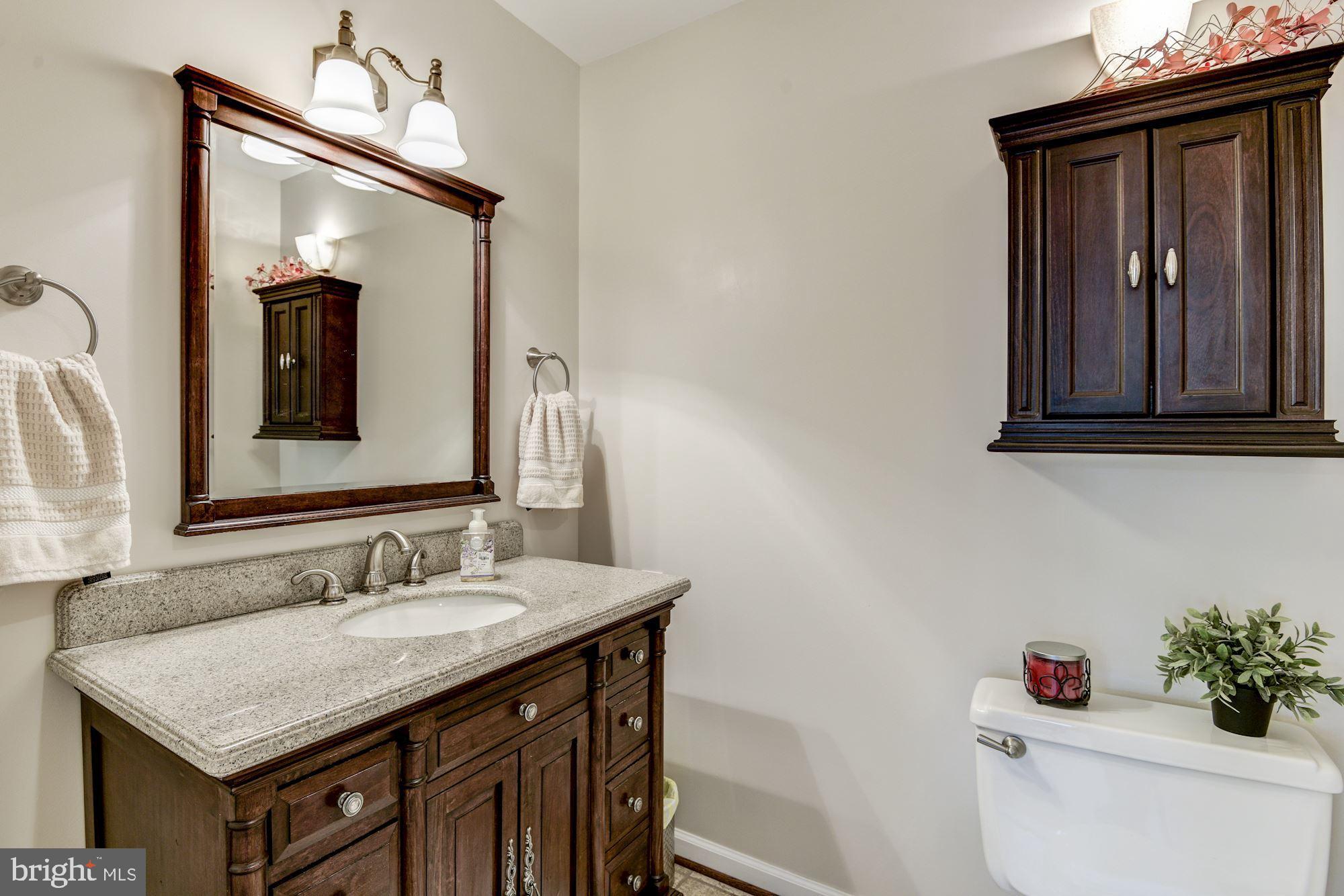 BROOKFIELD - Residential