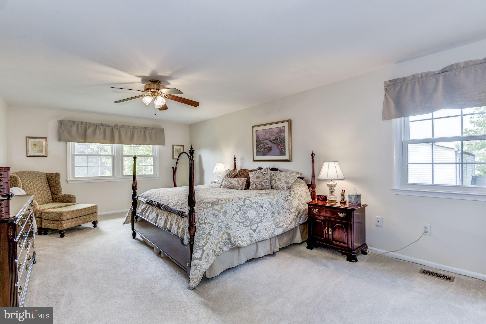 BROOKFIELD - Residential