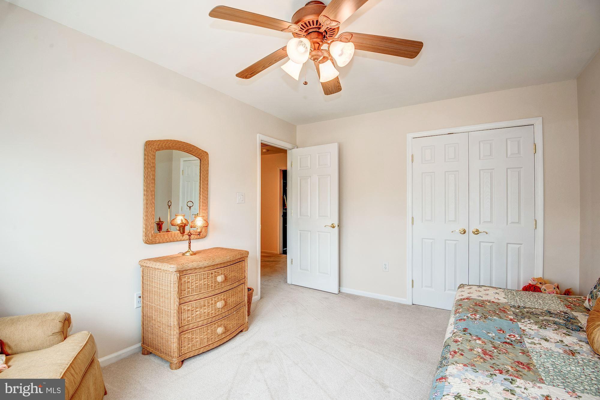 BROOKFIELD - Residential