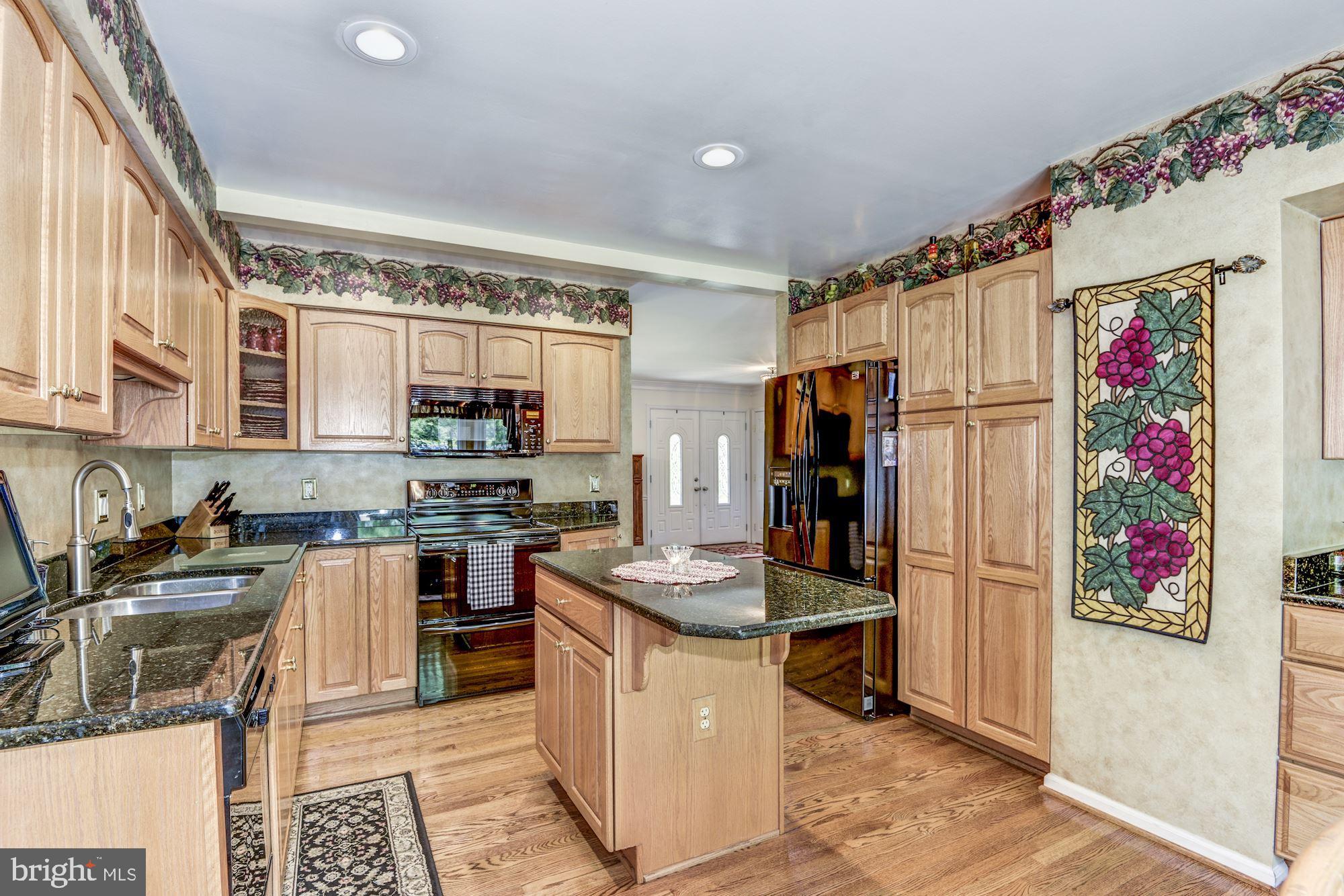 BROOKFIELD - Residential