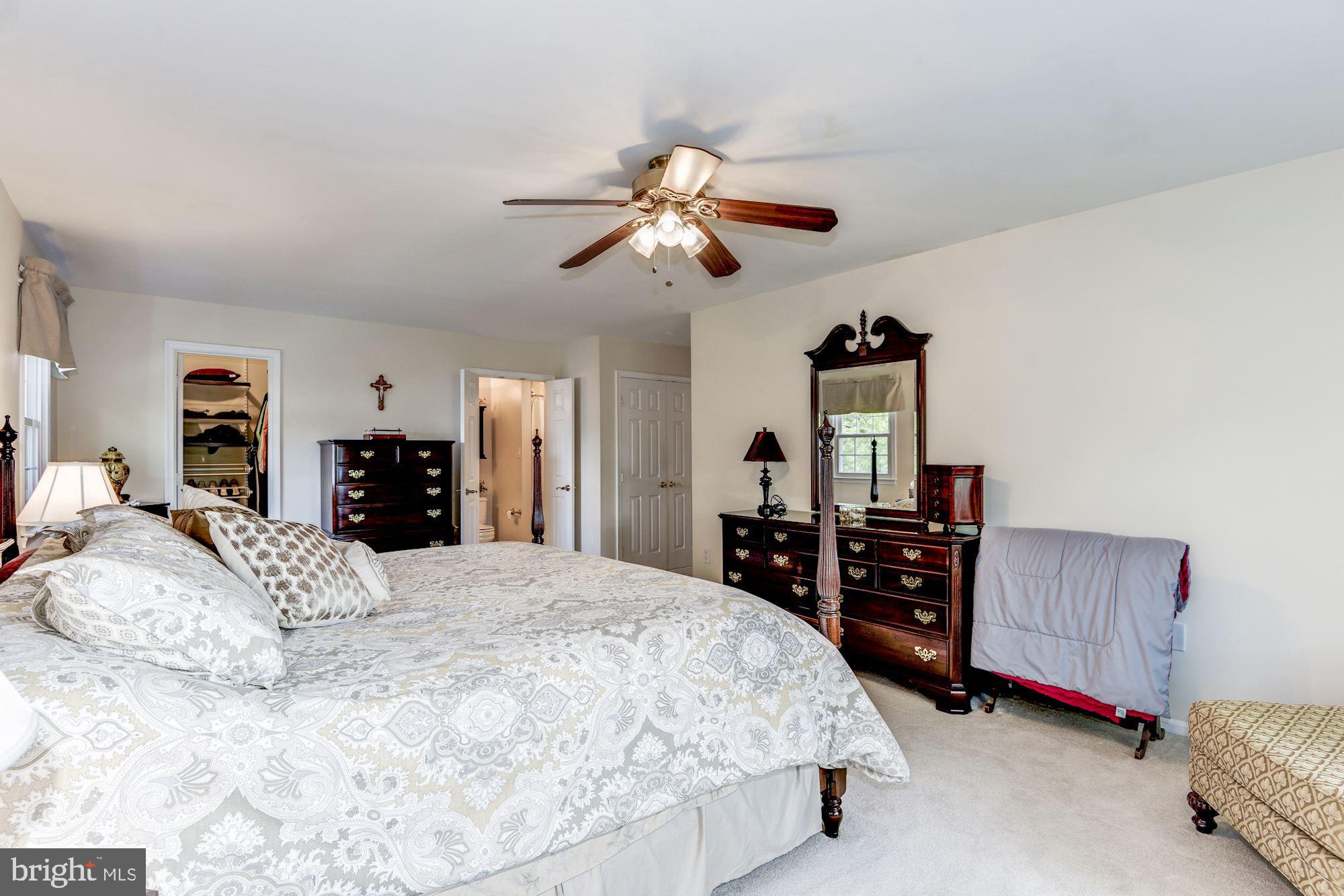 BROOKFIELD - Residential