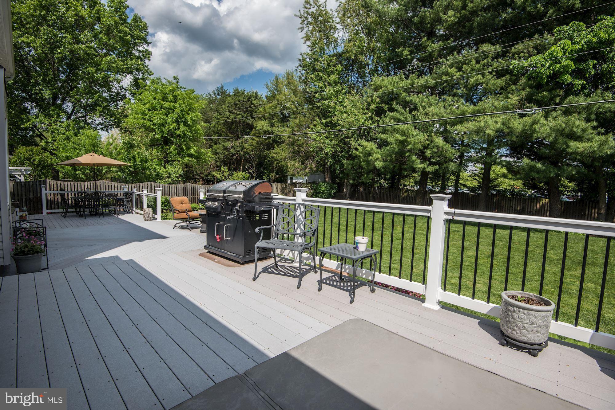 BROOKFIELD - Residential