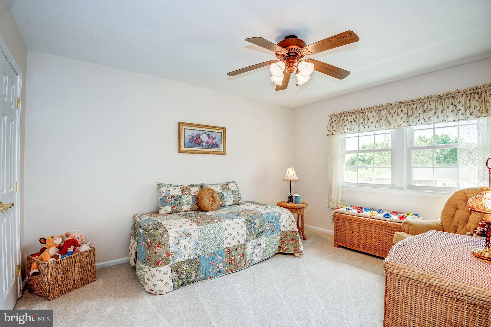 BROOKFIELD - Residential