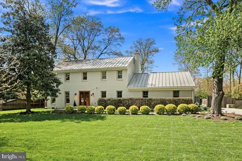 Photo of 9410 Ferry Landing Court, ALEXANDRIA, VA 22309 (MLS # VAFX2301346)