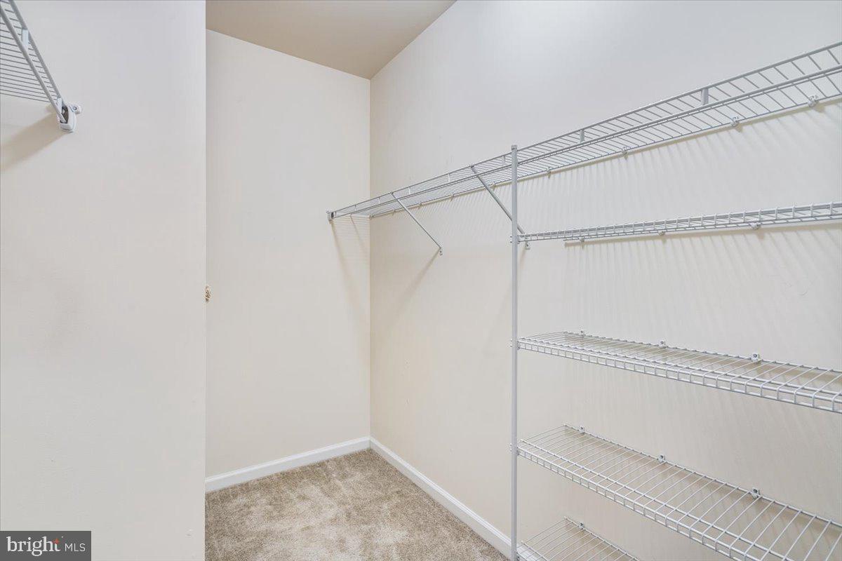 BALLENGER CREEK - Residential