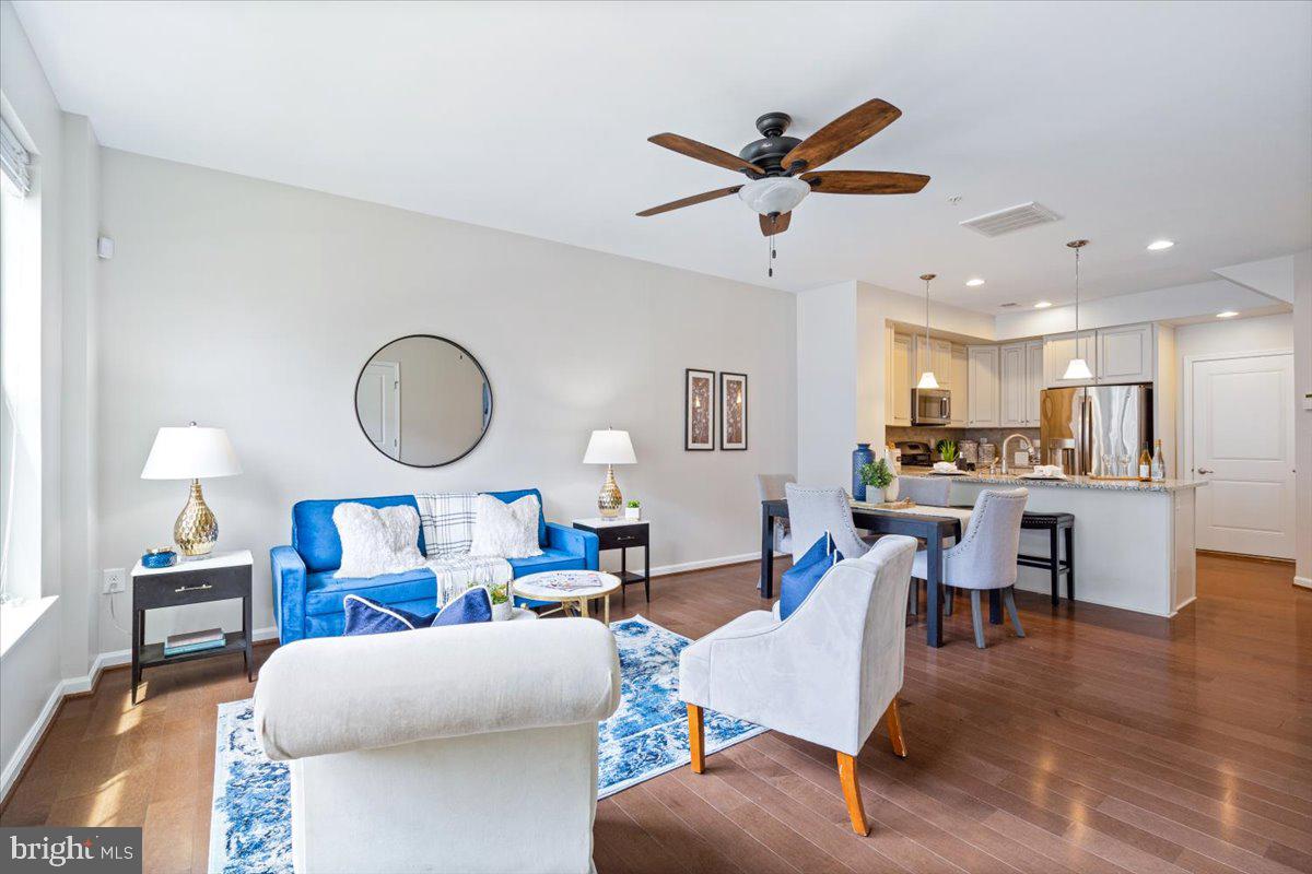 BALLENGER CREEK - Residential