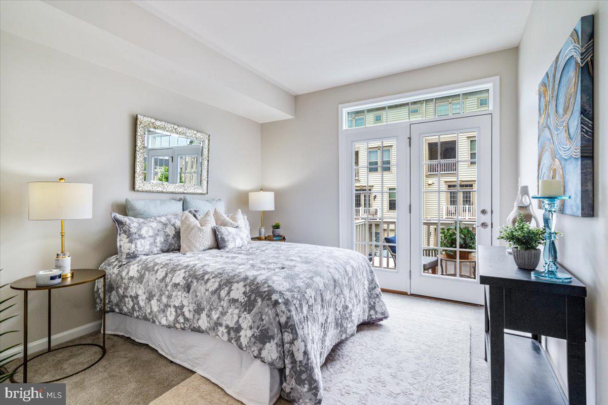 BALLENGER CREEK - Residential