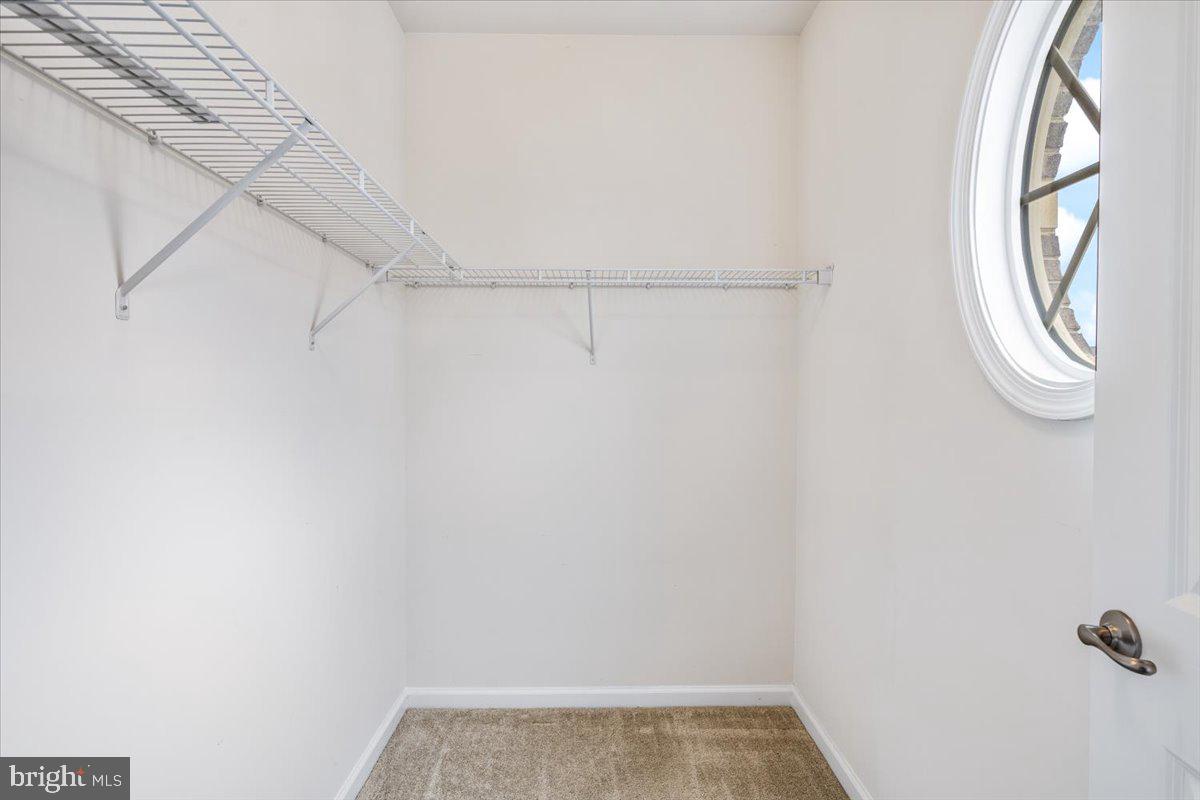 BALLENGER CREEK - Residential