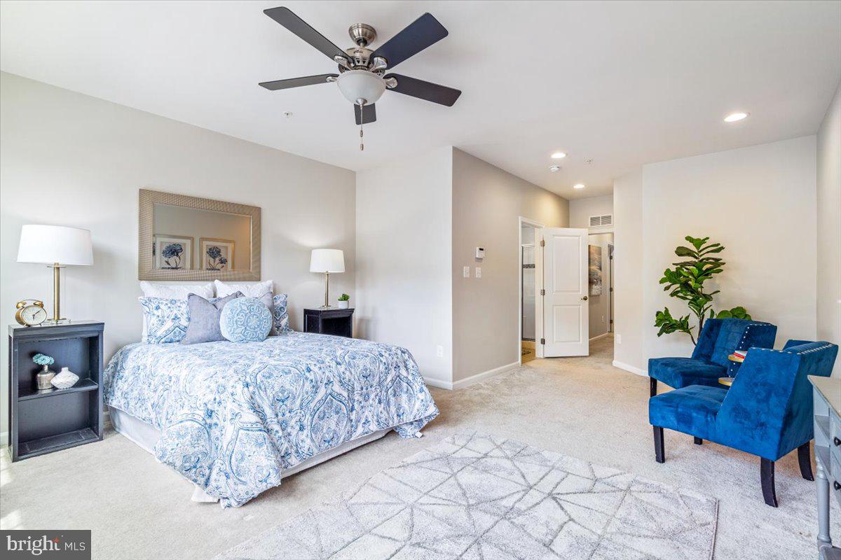 BALLENGER CREEK - Residential