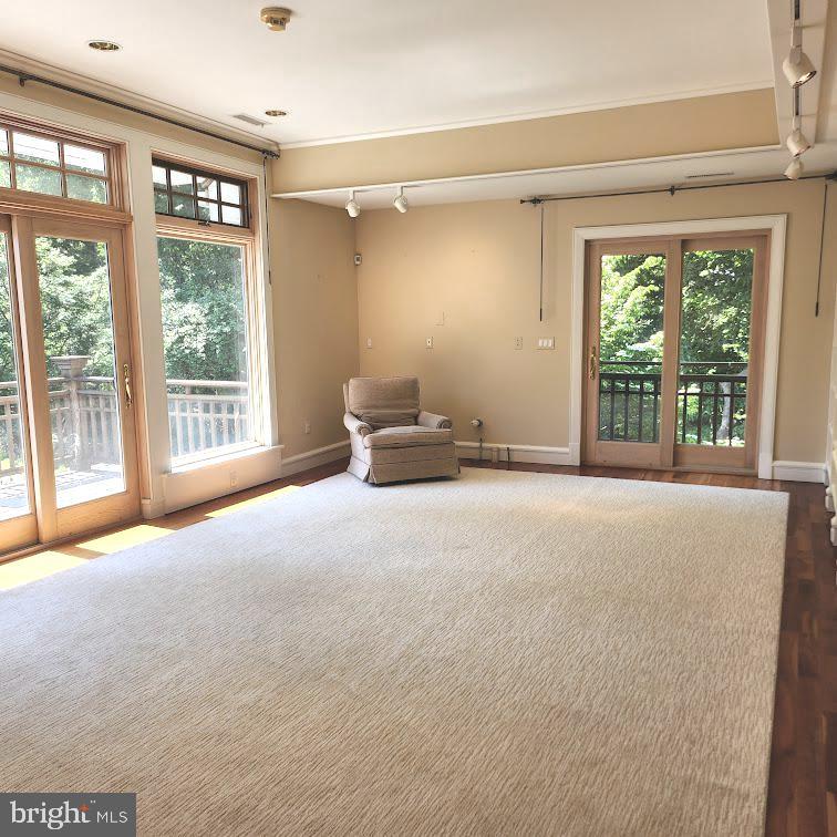 CHARLESTOWN TWP - Residential