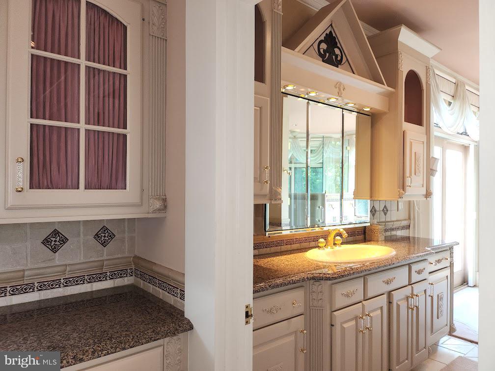 CHARLESTOWN TWP - Residential