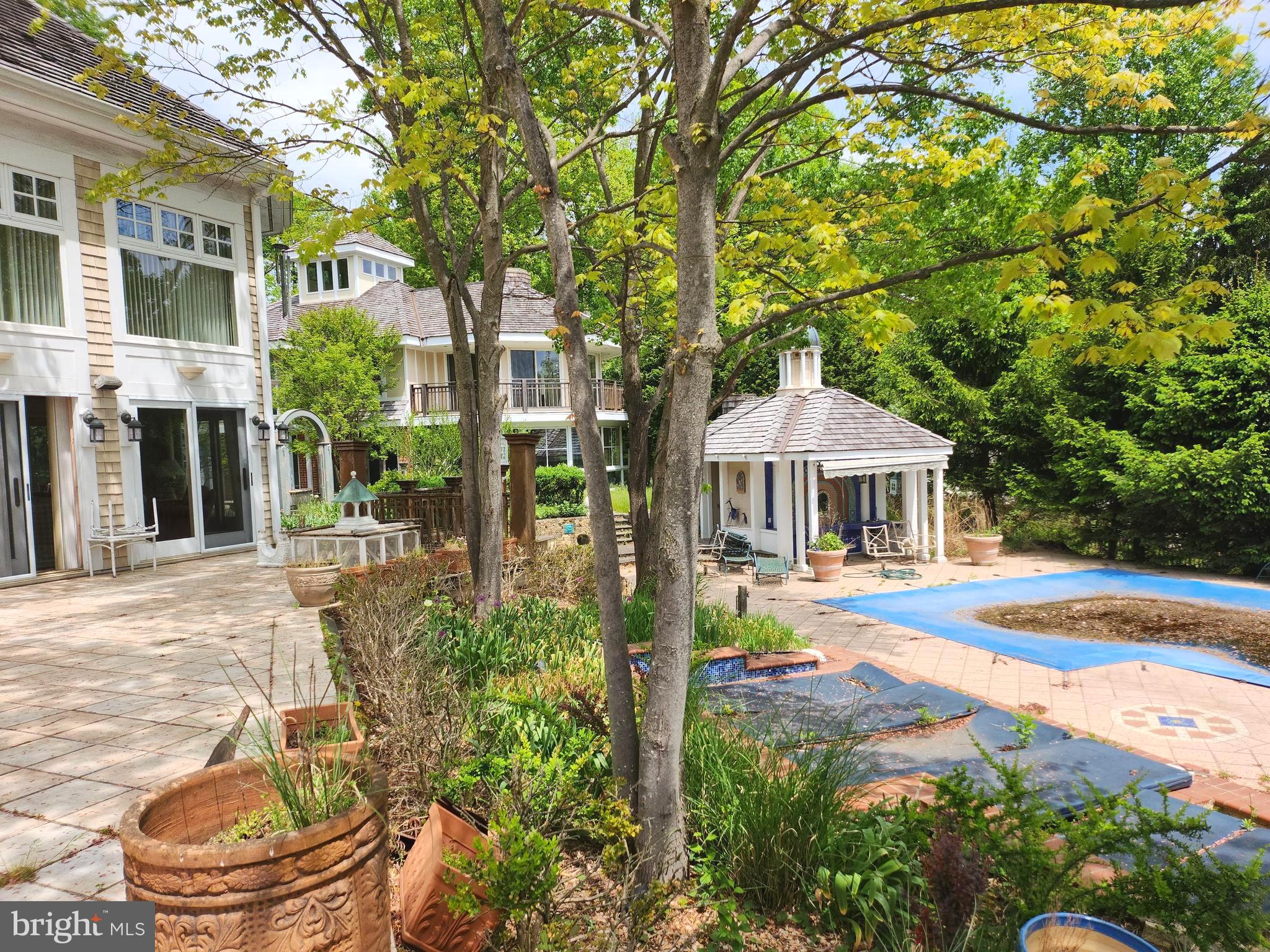 CHARLESTOWN TWP - Residential