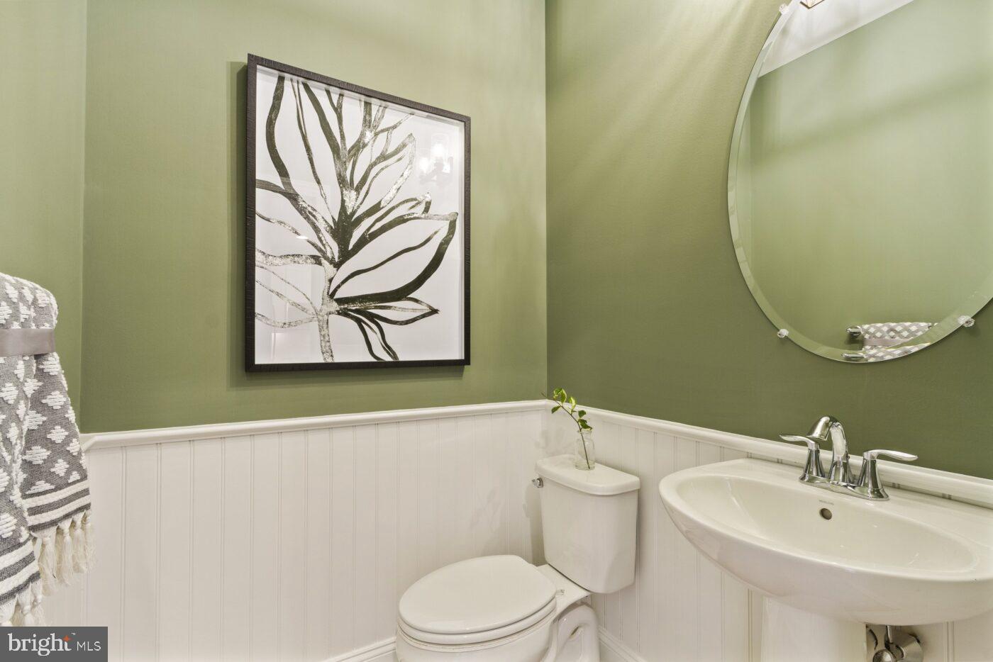 COURTS AT BRYNWOOD - Residential Lease