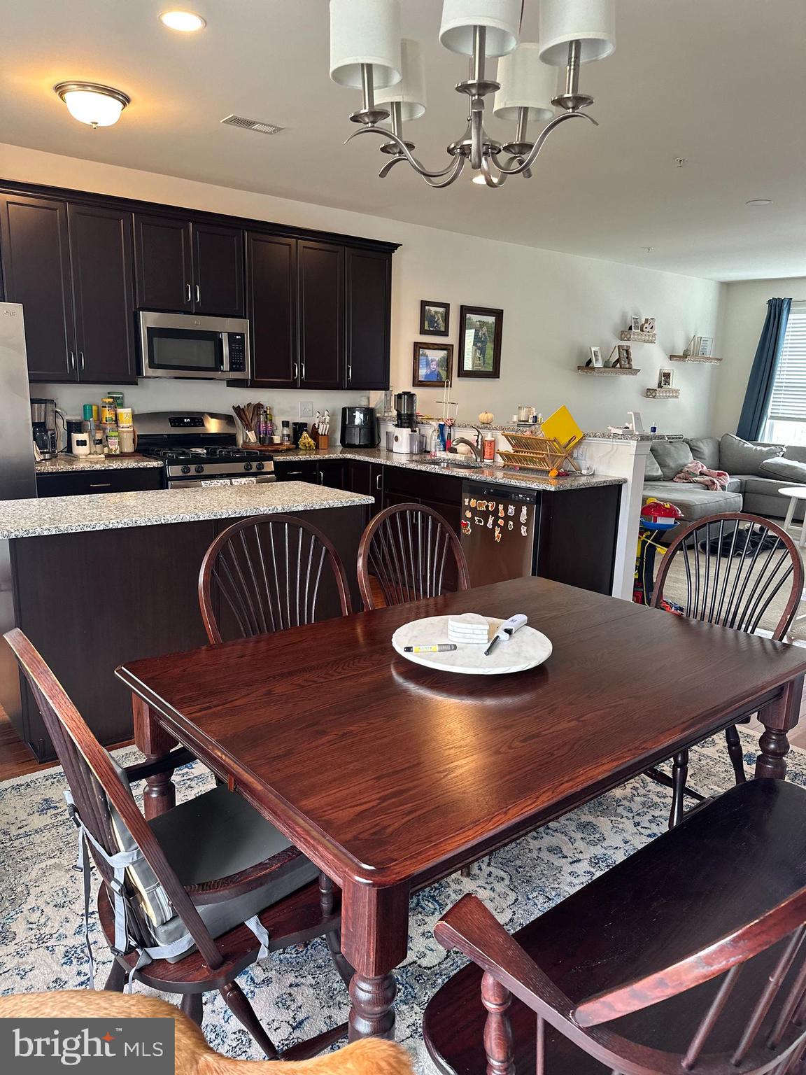 COURTS AT BRYNWOOD - Residential Lease