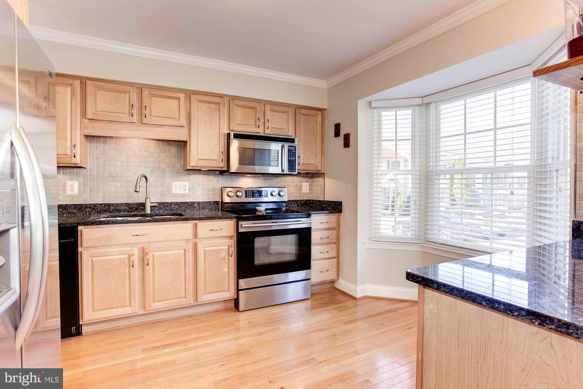 LAKE RIDGE - Residential