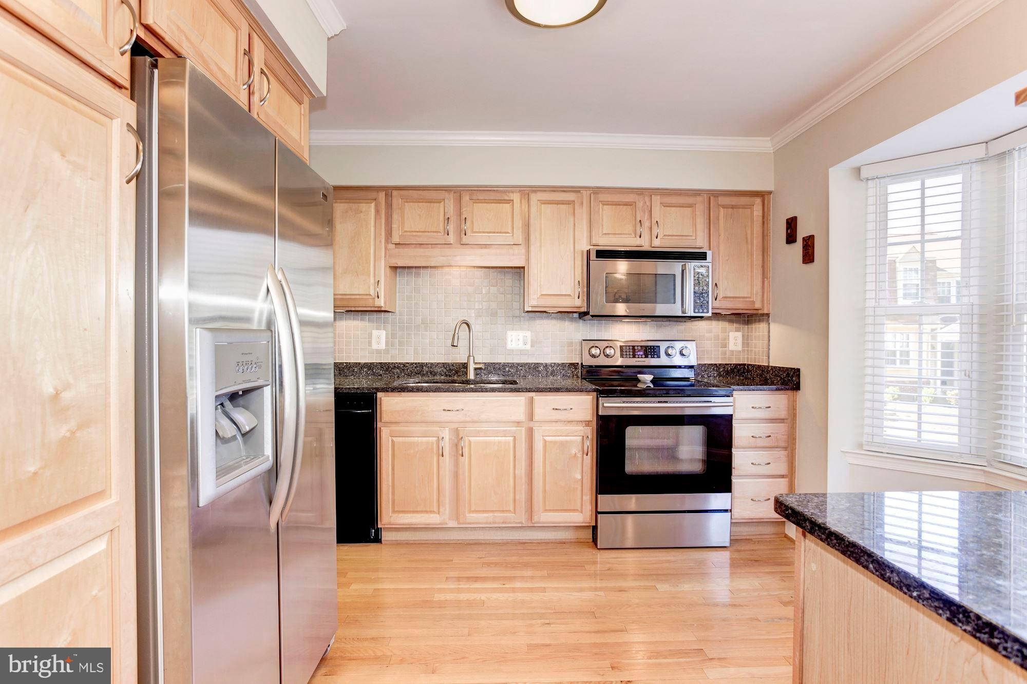 LAKE RIDGE - Residential