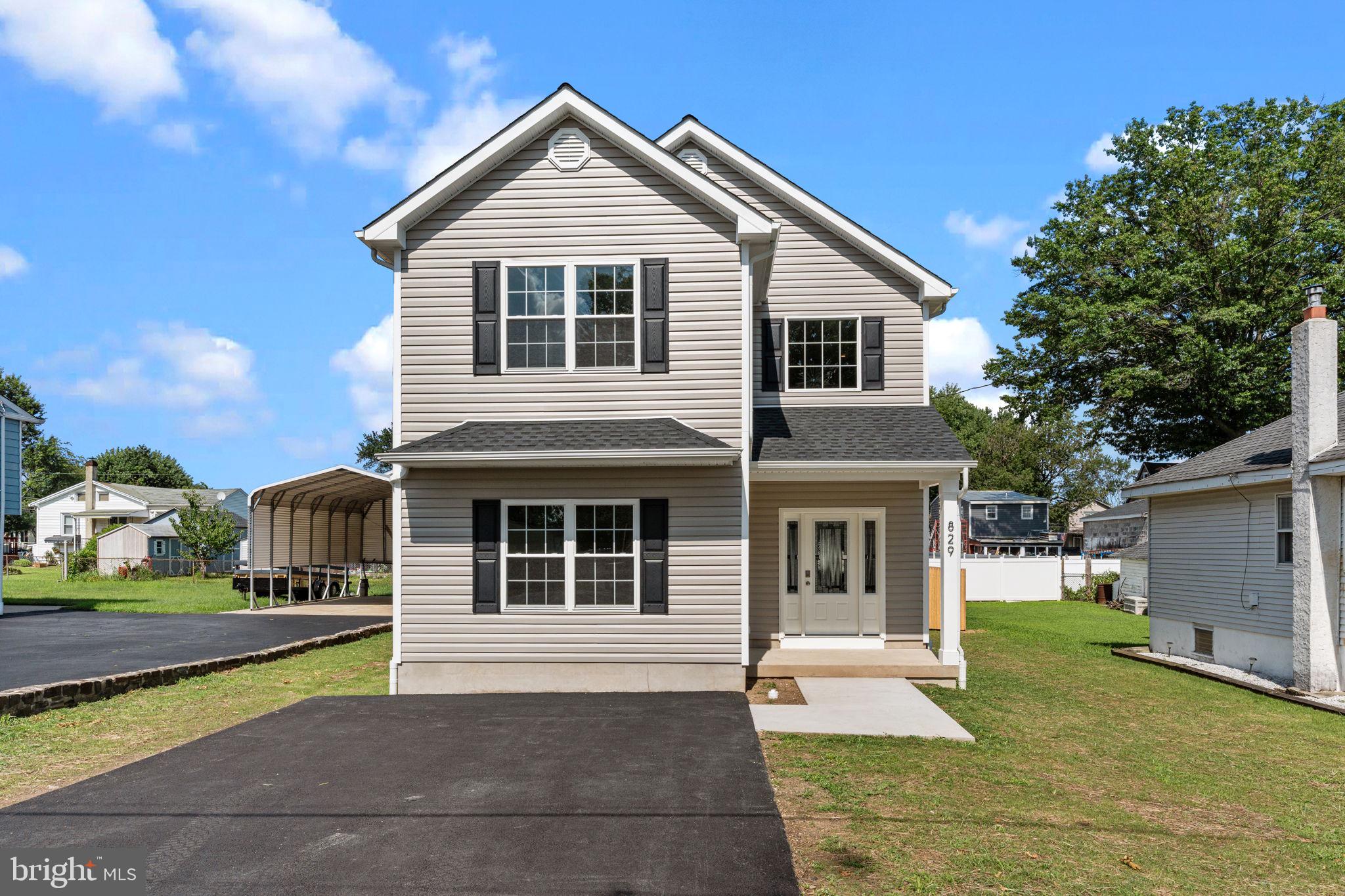 1210 PLYMOUTH AVENUE