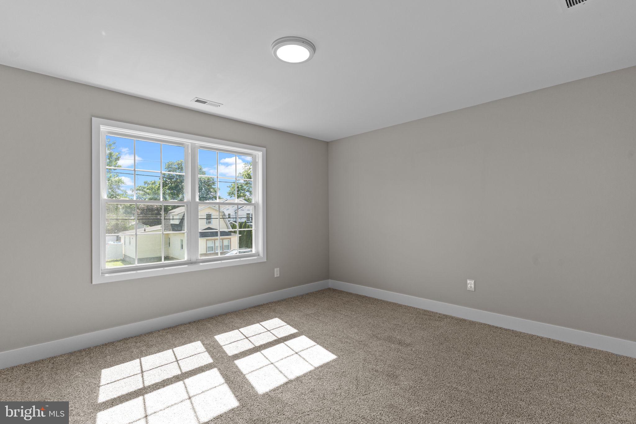 BRISTOL - Residential