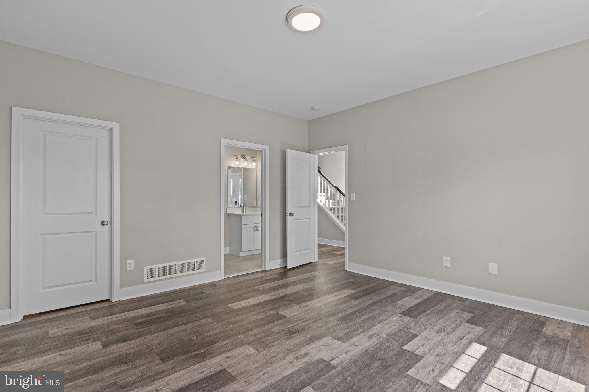 BRISTOL - Residential