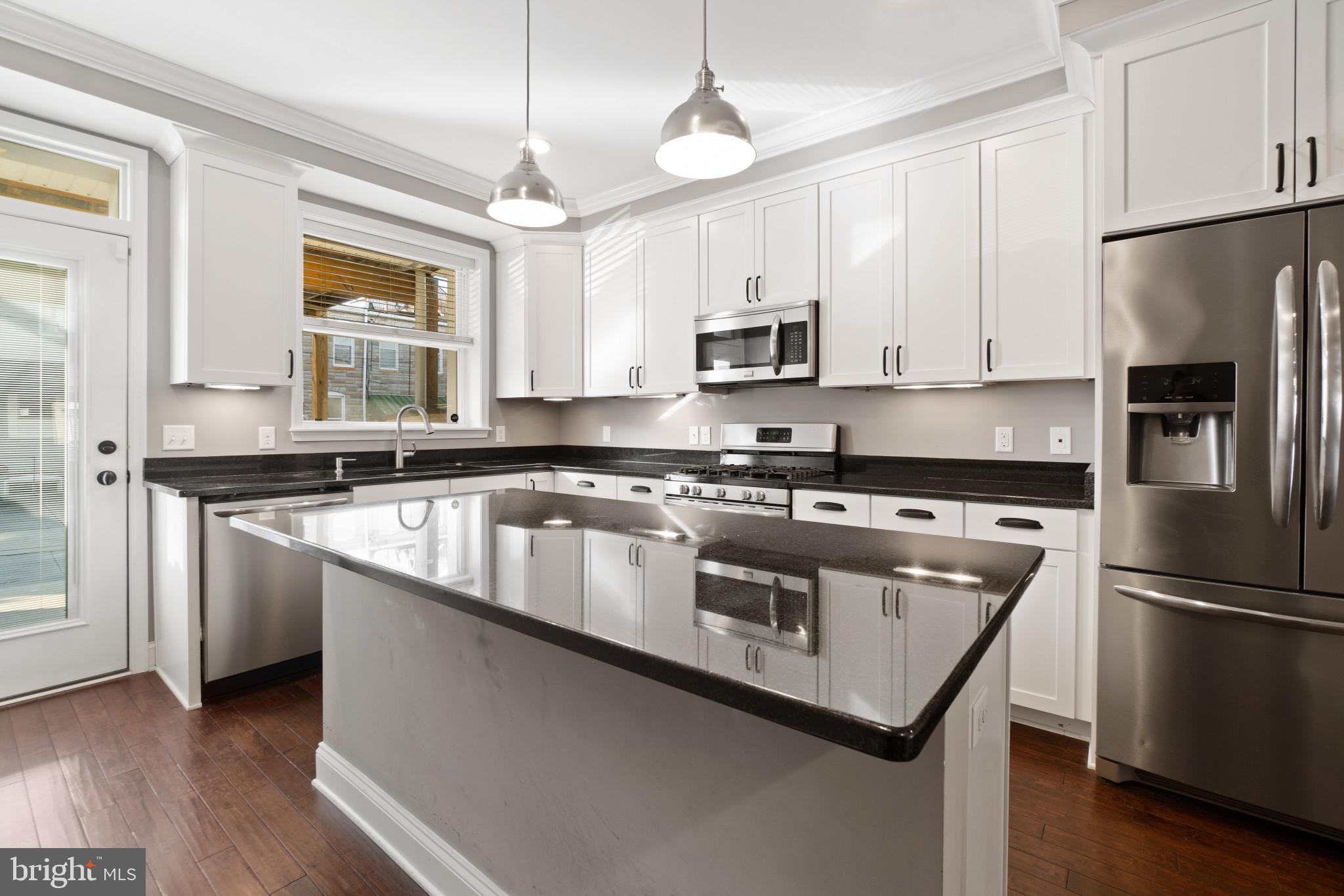 CANTON - Residential