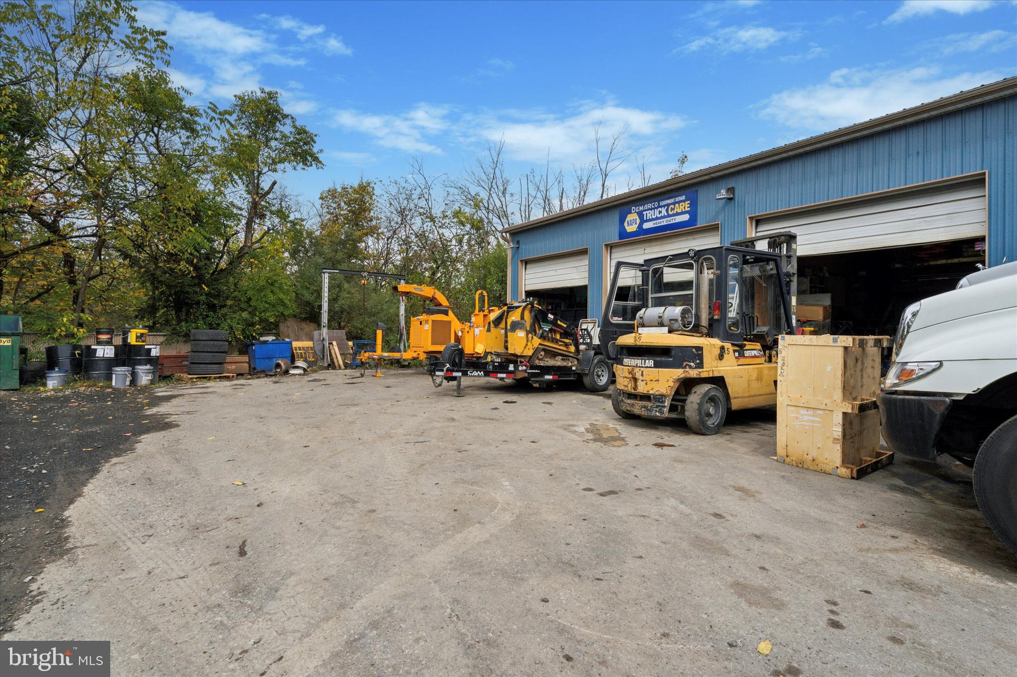 901 TOWNSHIP LINE ROAD