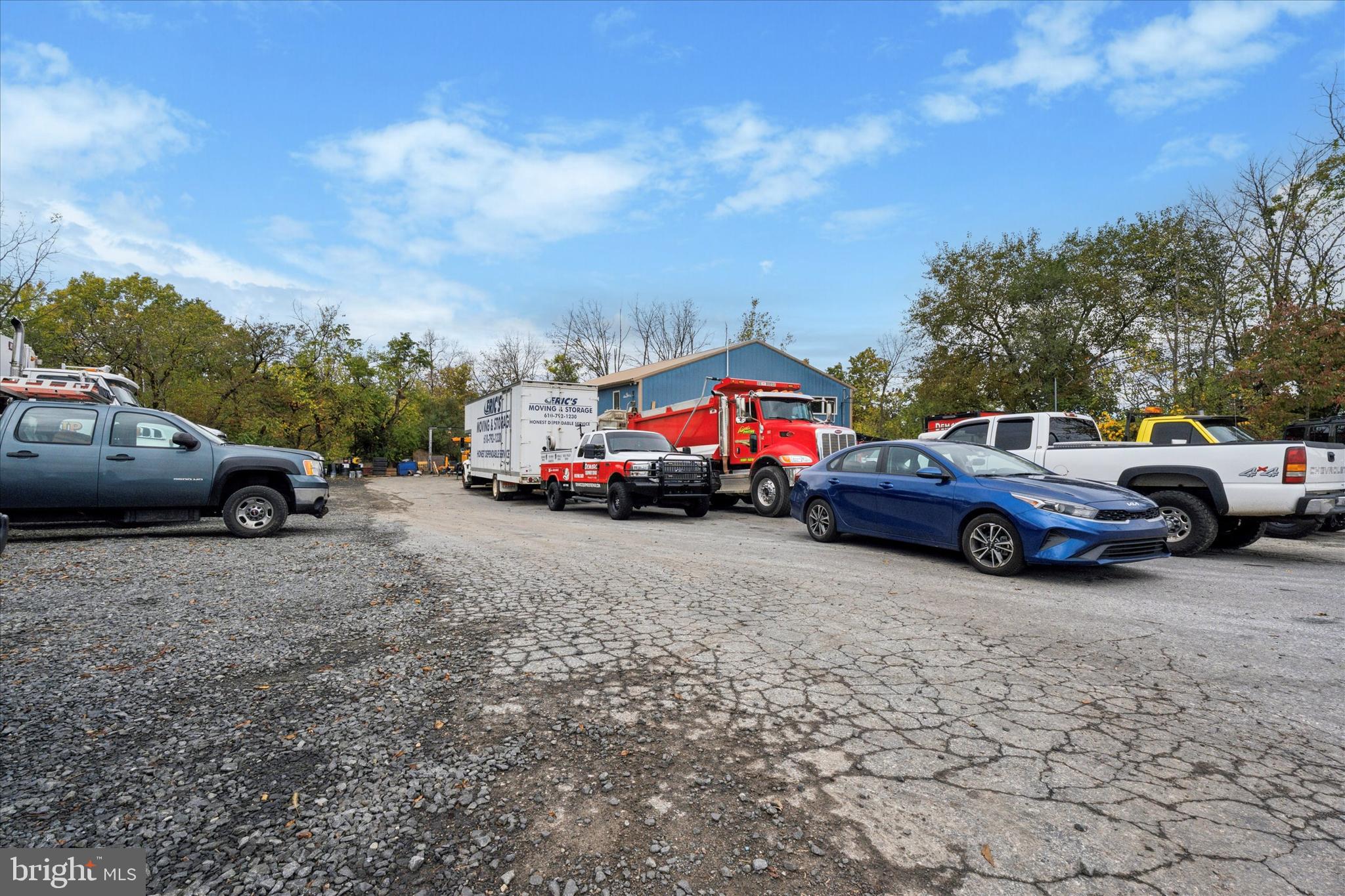 901 TOWNSHIP LINE ROAD