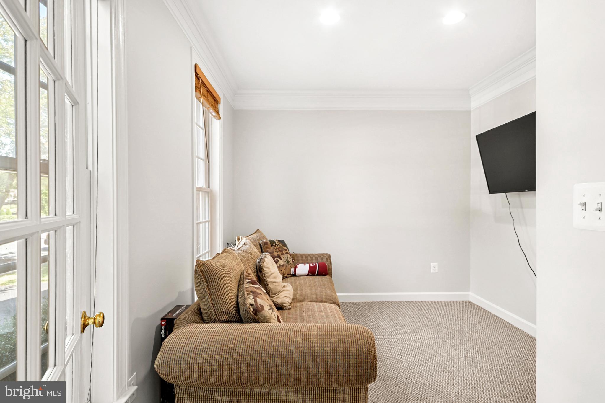 VILLAGES OF URBANA - Residential