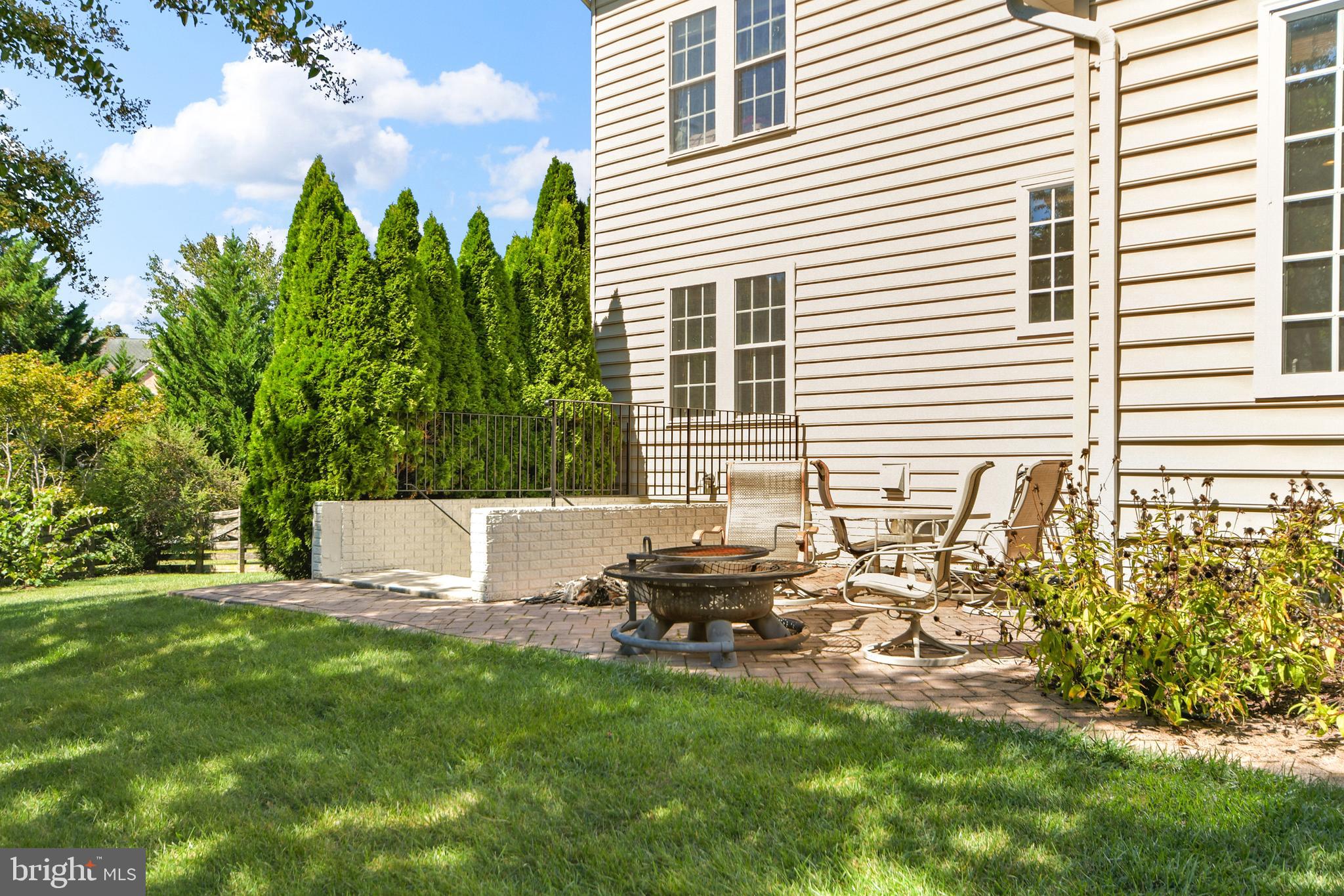 VILLAGES OF URBANA - Residential